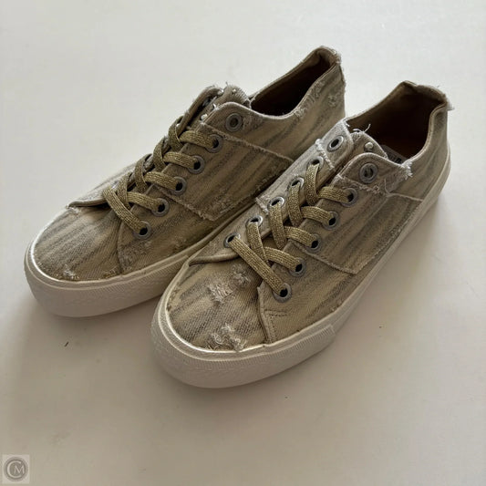 Shoes Flats By Blowfish In Gold, Size: 8.5