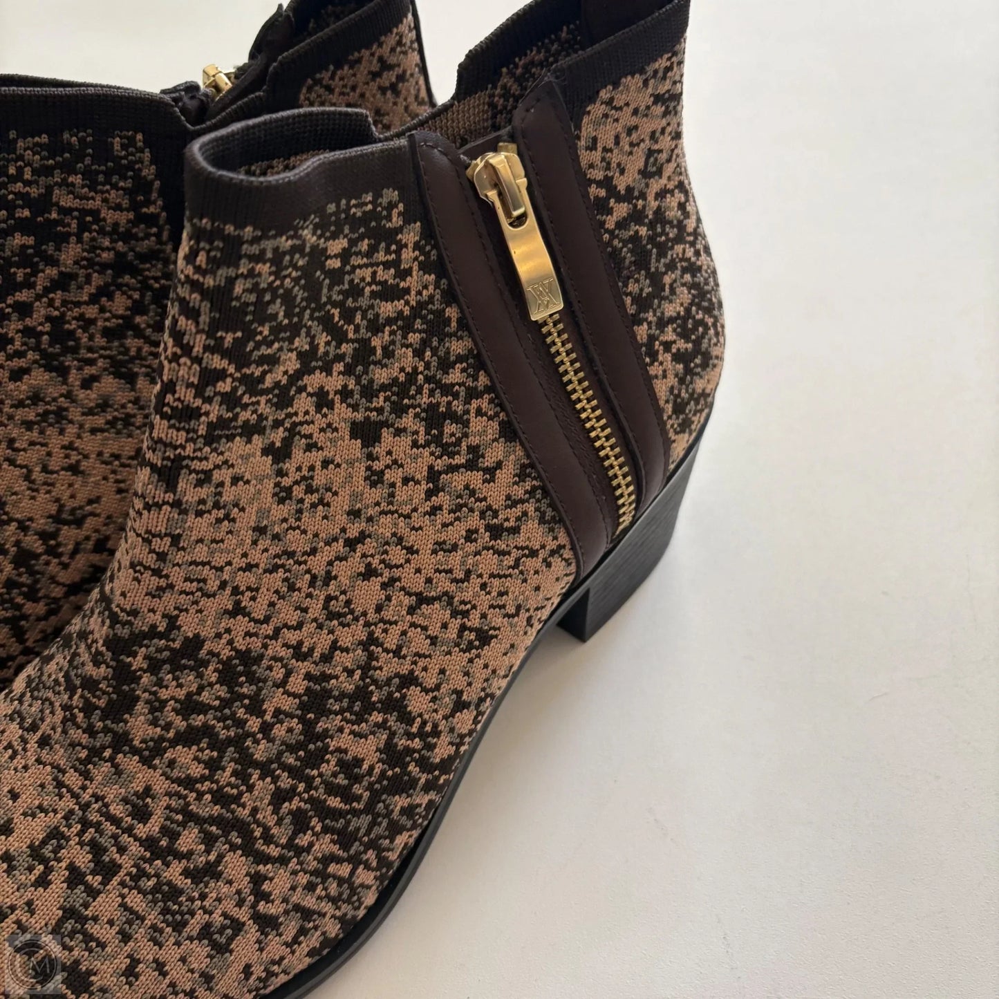 Boots Ankle Heels By Vivaia In Brown, Size: 10.5