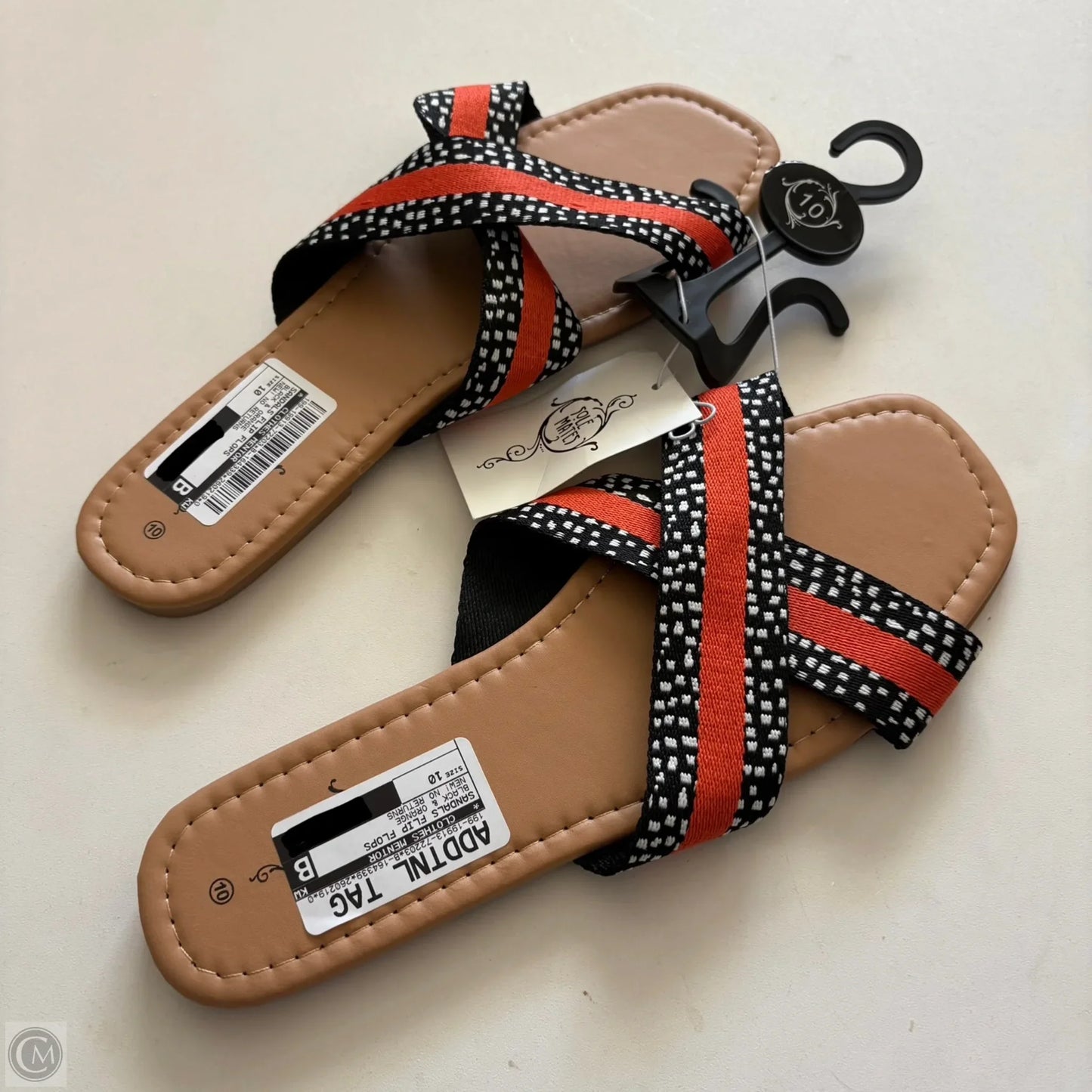 Sandals Flip Flops By Clothes Mentor In Black & Orange, Size: 10