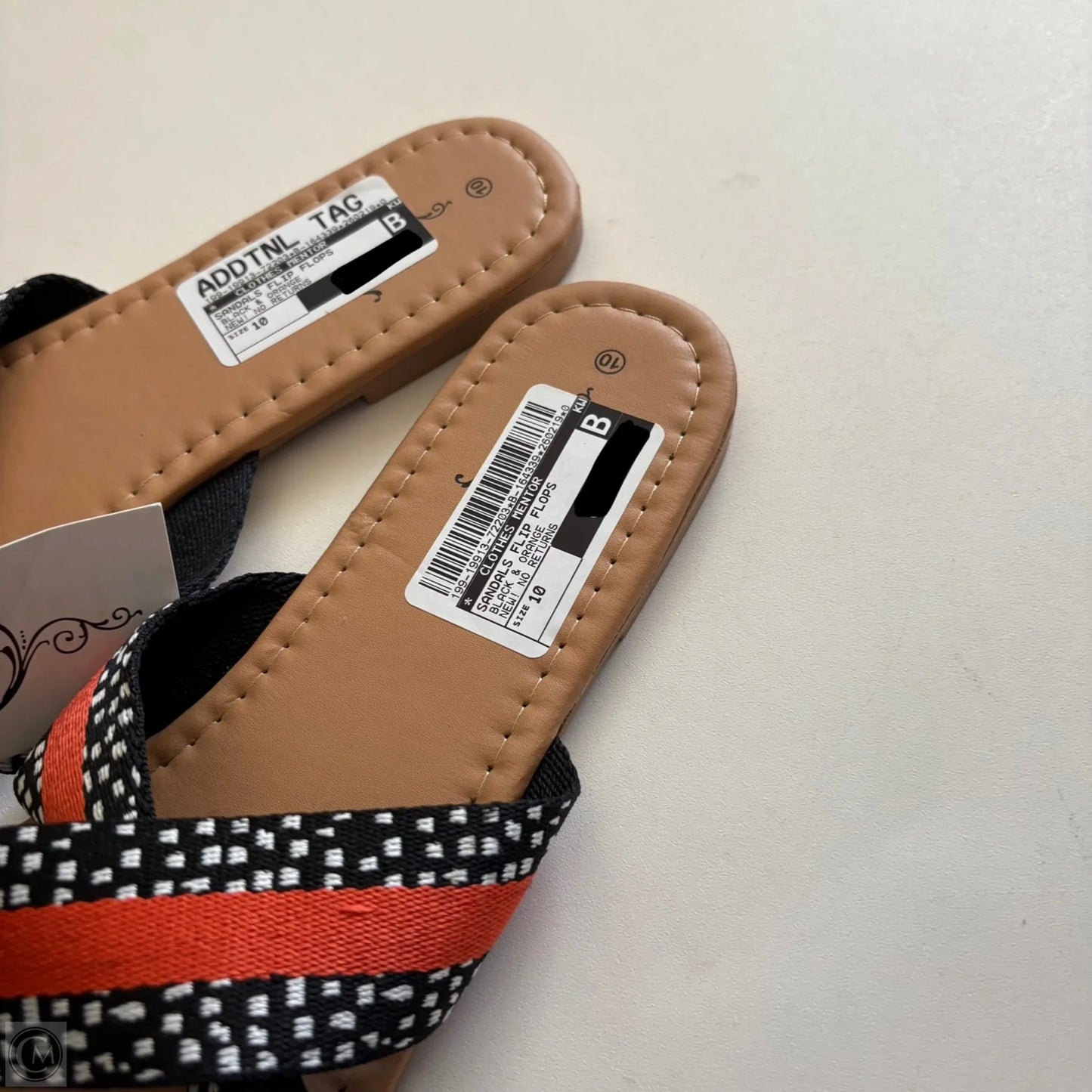 Sandals Flip Flops By Clothes Mentor In Black & Orange, Size: 10