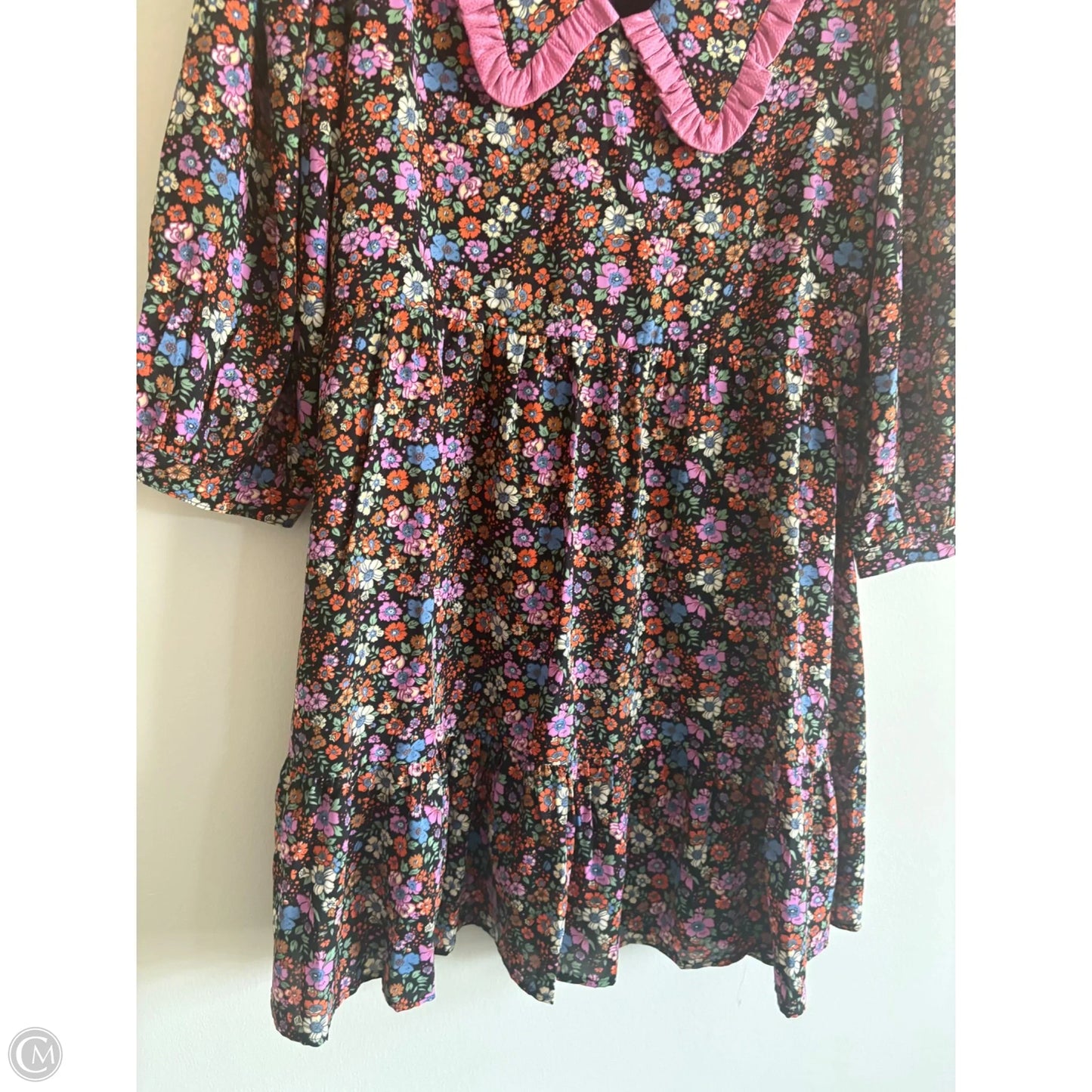 Dress Casual Short By Entro In Floral Print, Size: M