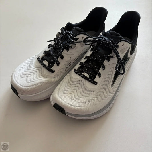 Shoes Athletic By Altra In White, Size: 9
