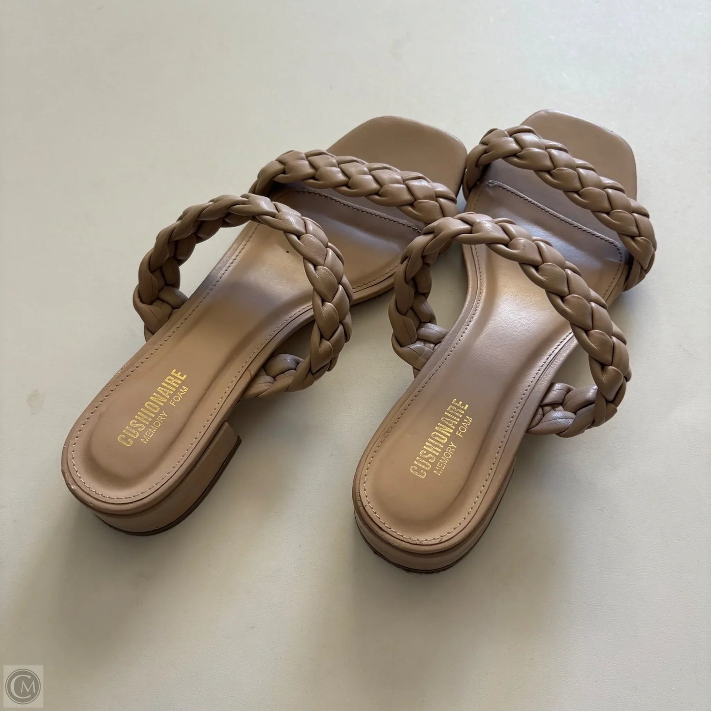 Sandals Flats By Cushionaire In Tan, Size: 9.5