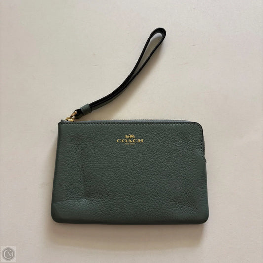 Wristlet Designer By Coach, Size: Medium