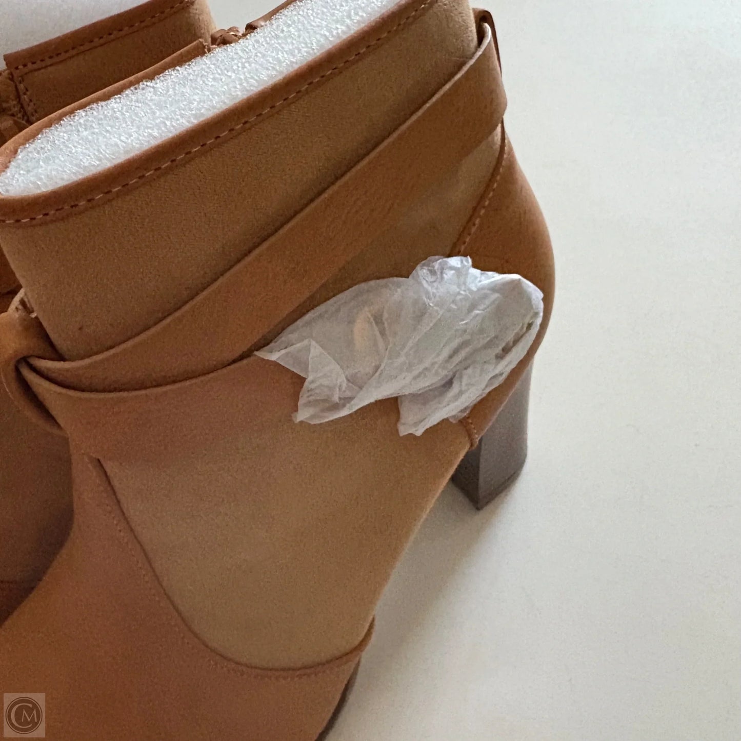 Boots Ankle Heels By Comfort Casual In Tan, Size: 10