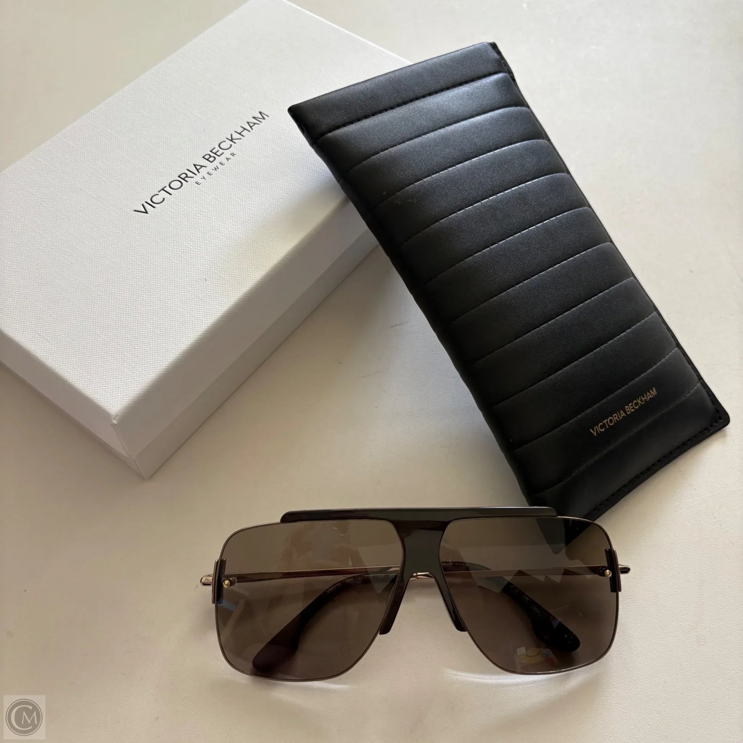 Sunglasses By Victoria Beckham, Size: Medium