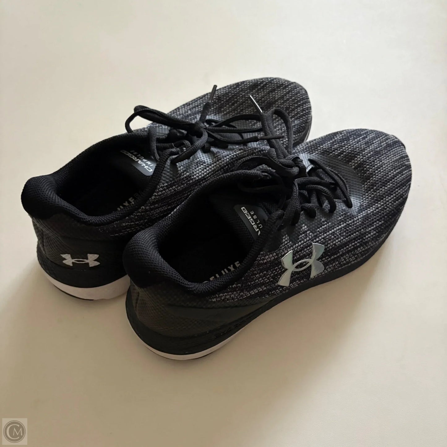 Shoes Athletic By Under Armour In Black, Size: 9.5