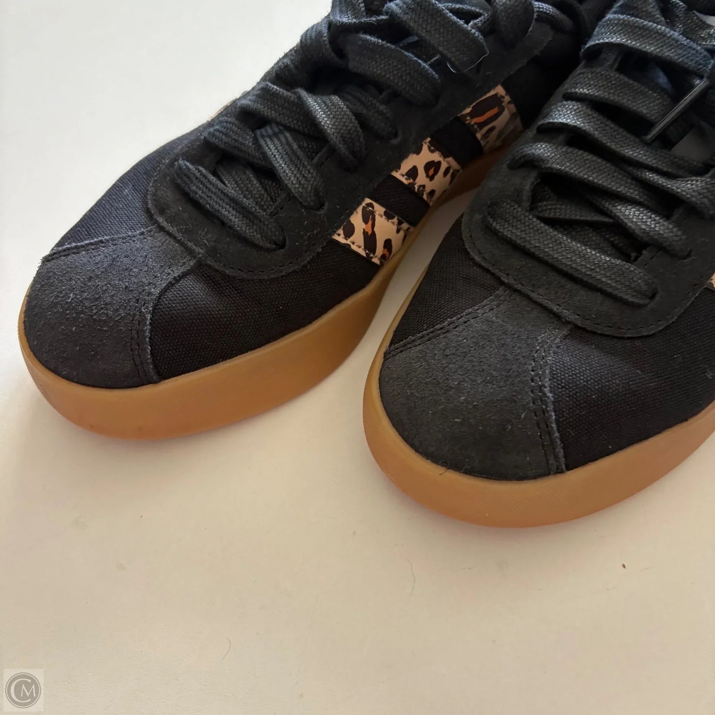 Shoes Athletic By Adidas In Animal Print, Size: 7