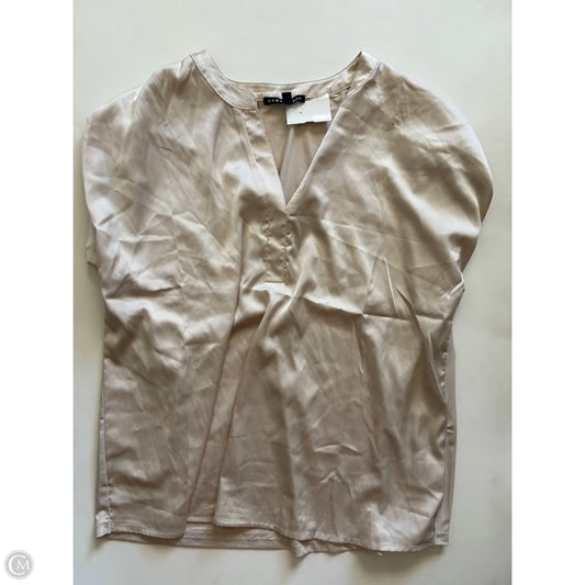 Blouse Short Sleeve By Clothes Mentor In Cream, Size: Xl