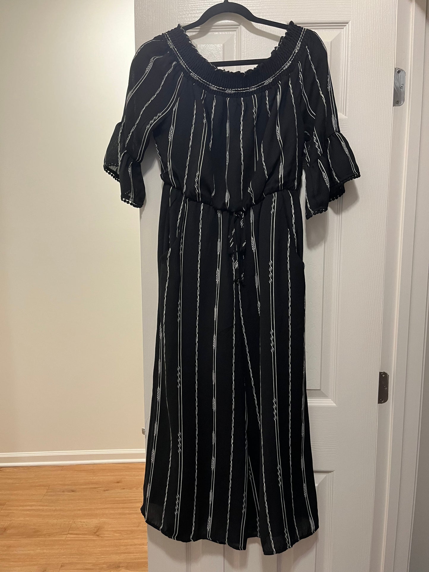 Striped Jumpsuit Luxology, Size 4