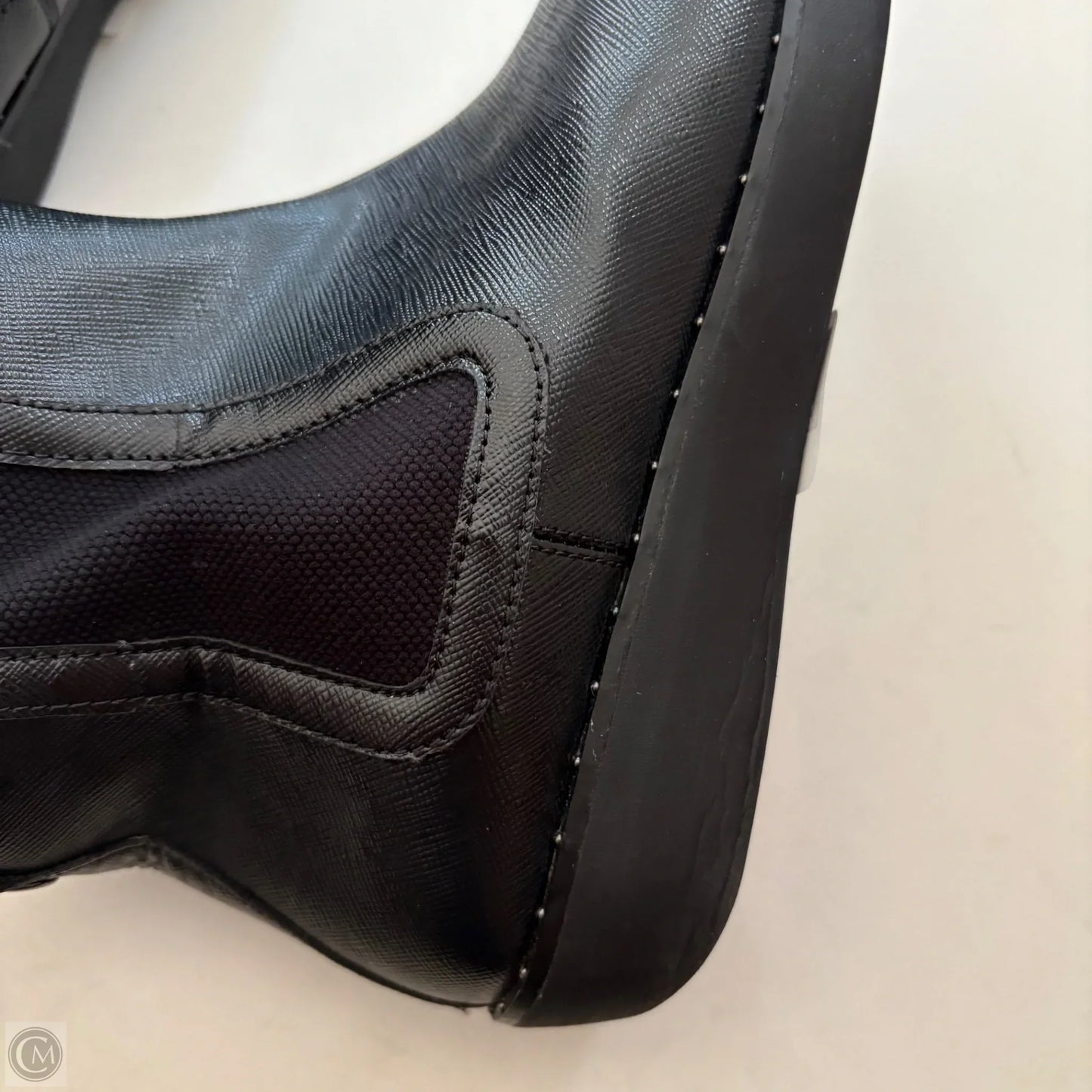 Boots Ankle Flats By Fitflop In Black, Size: 8