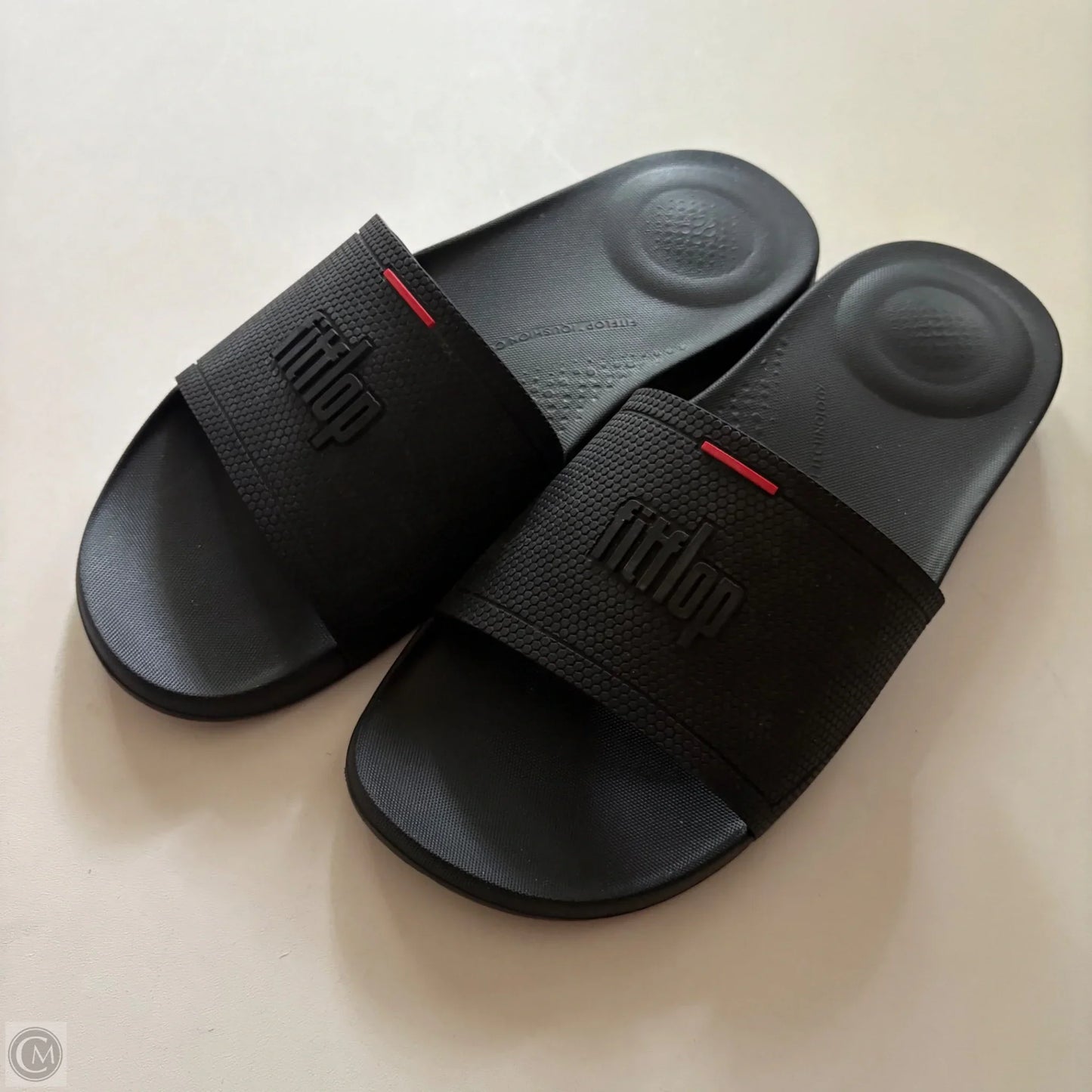 Sandals Flats By Fitflop In Black, Size: 8