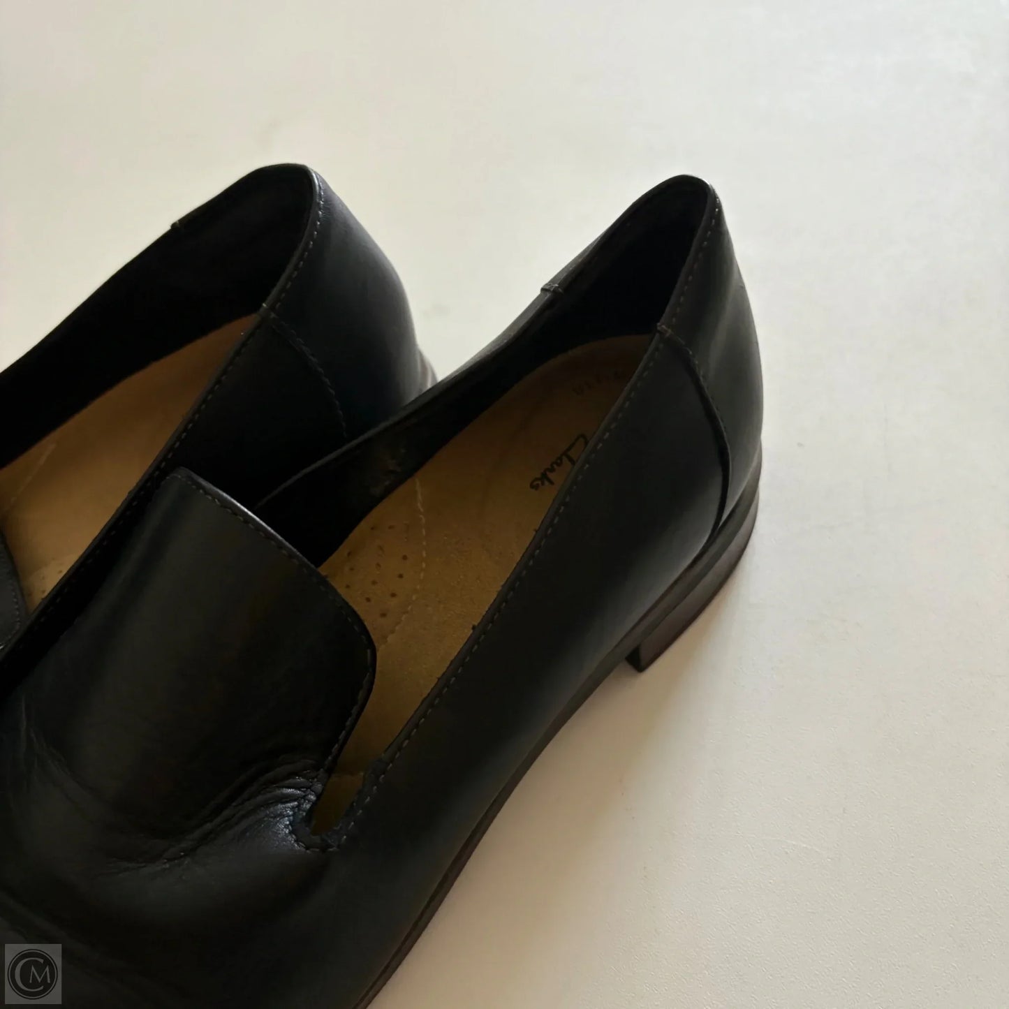 Shoes Flats By Clarks In Black, Size: 9