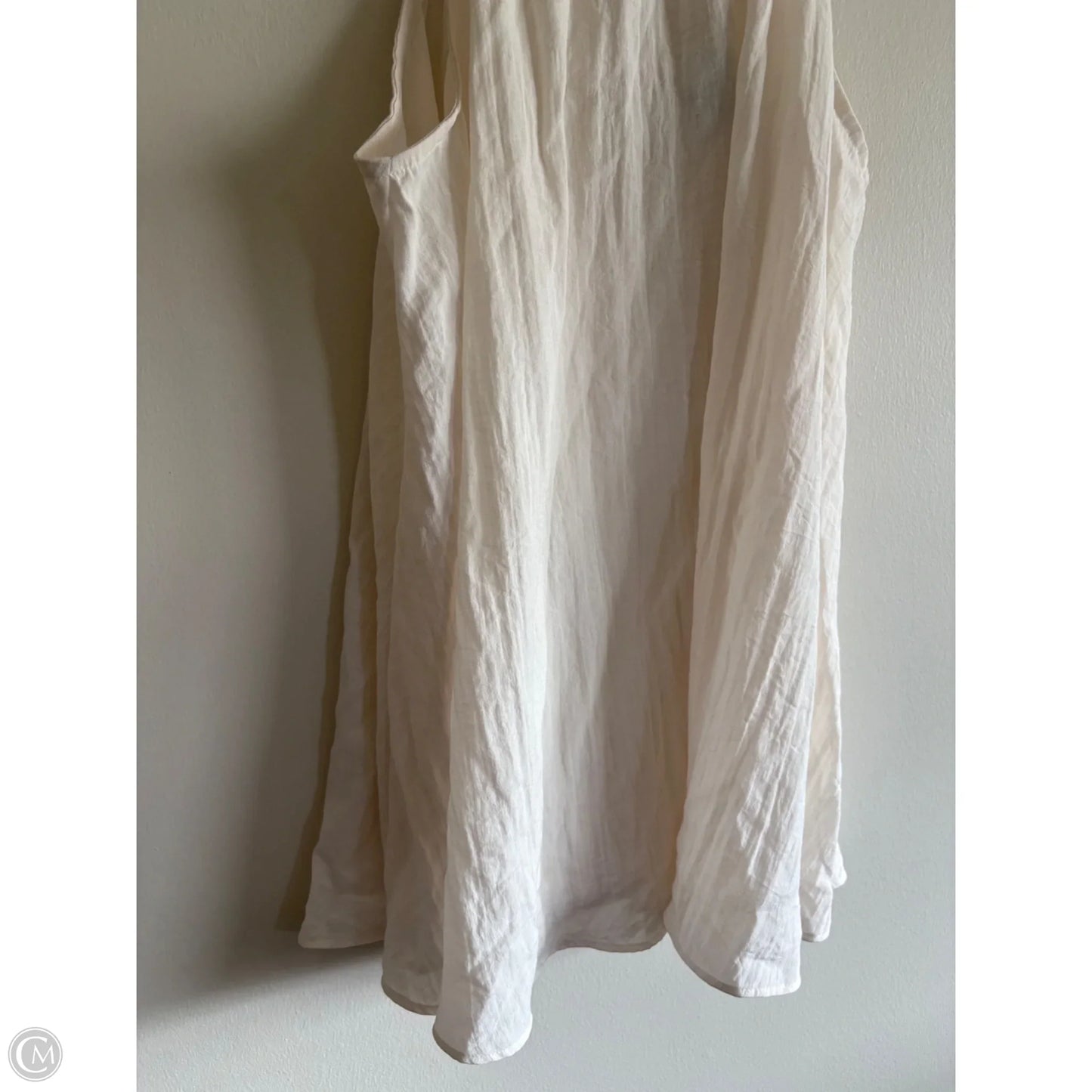 Dress Casual Short By Divided In Cream, Size: S