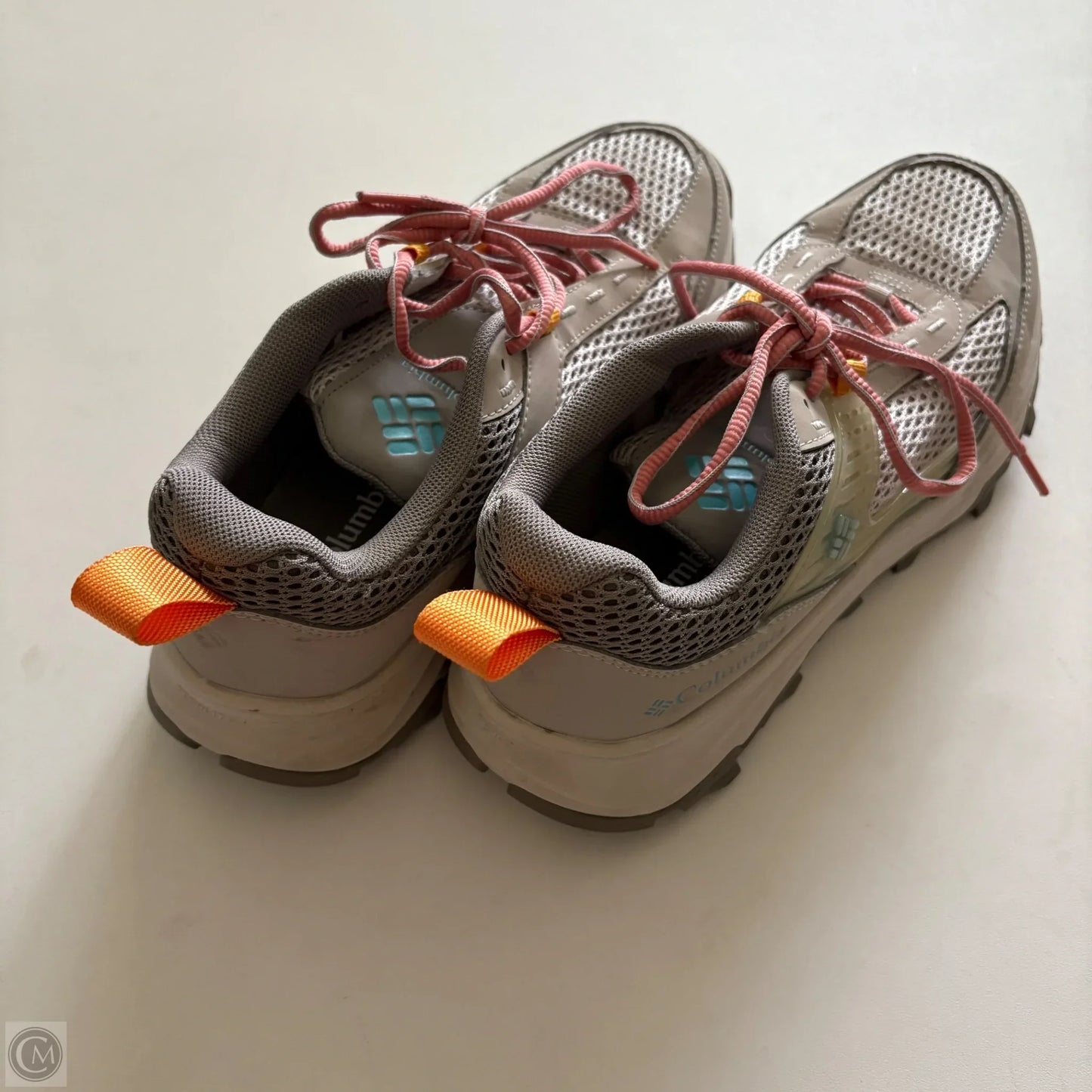Shoes Athletic By Columbia In Taupe, Size: 9.5