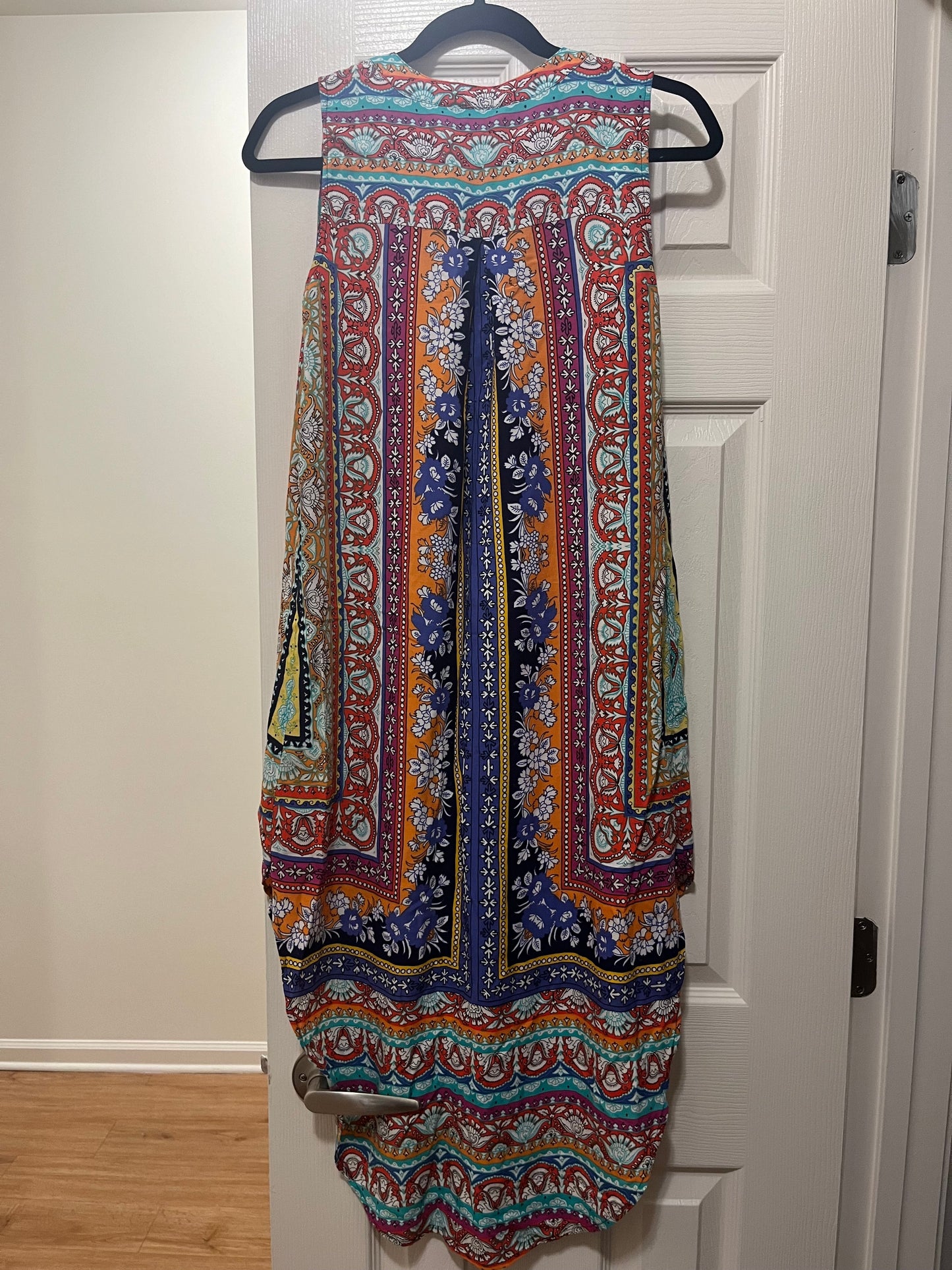 Multi-colored Top Sleeveless Cupio, Size S