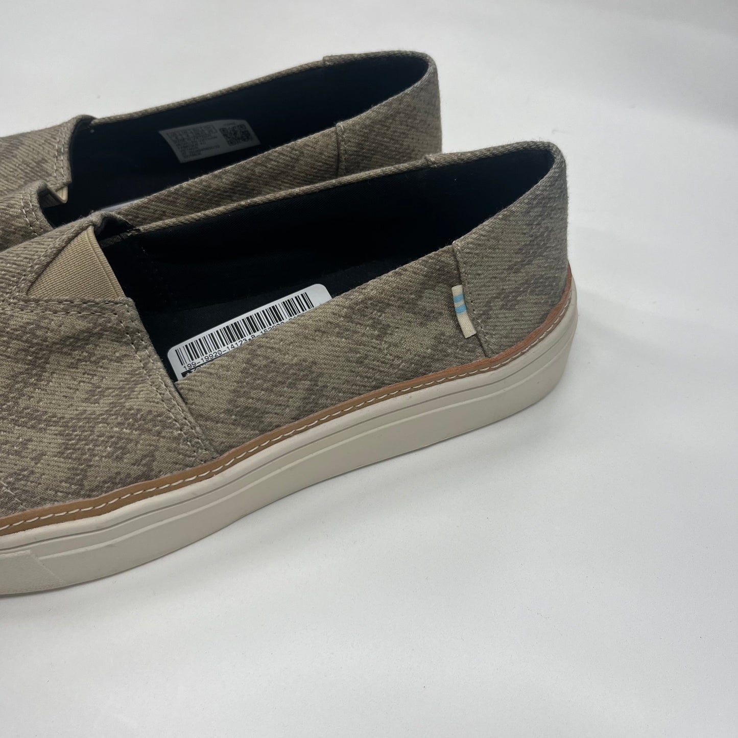 Tan Shoes Flats Loafer Oxford Toms, Size 8