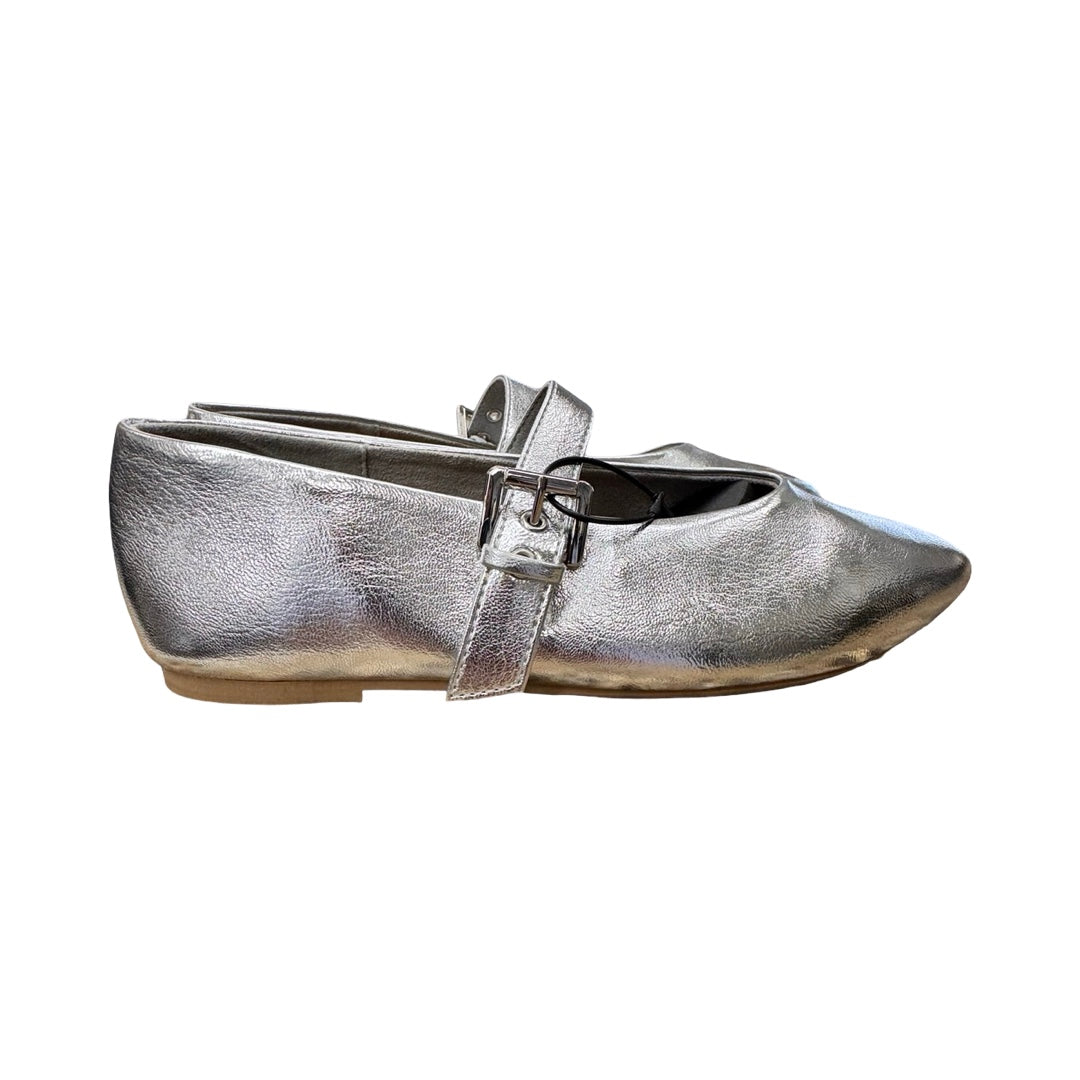 Shoes Flats By Seychelles In Silver, Size:8.5