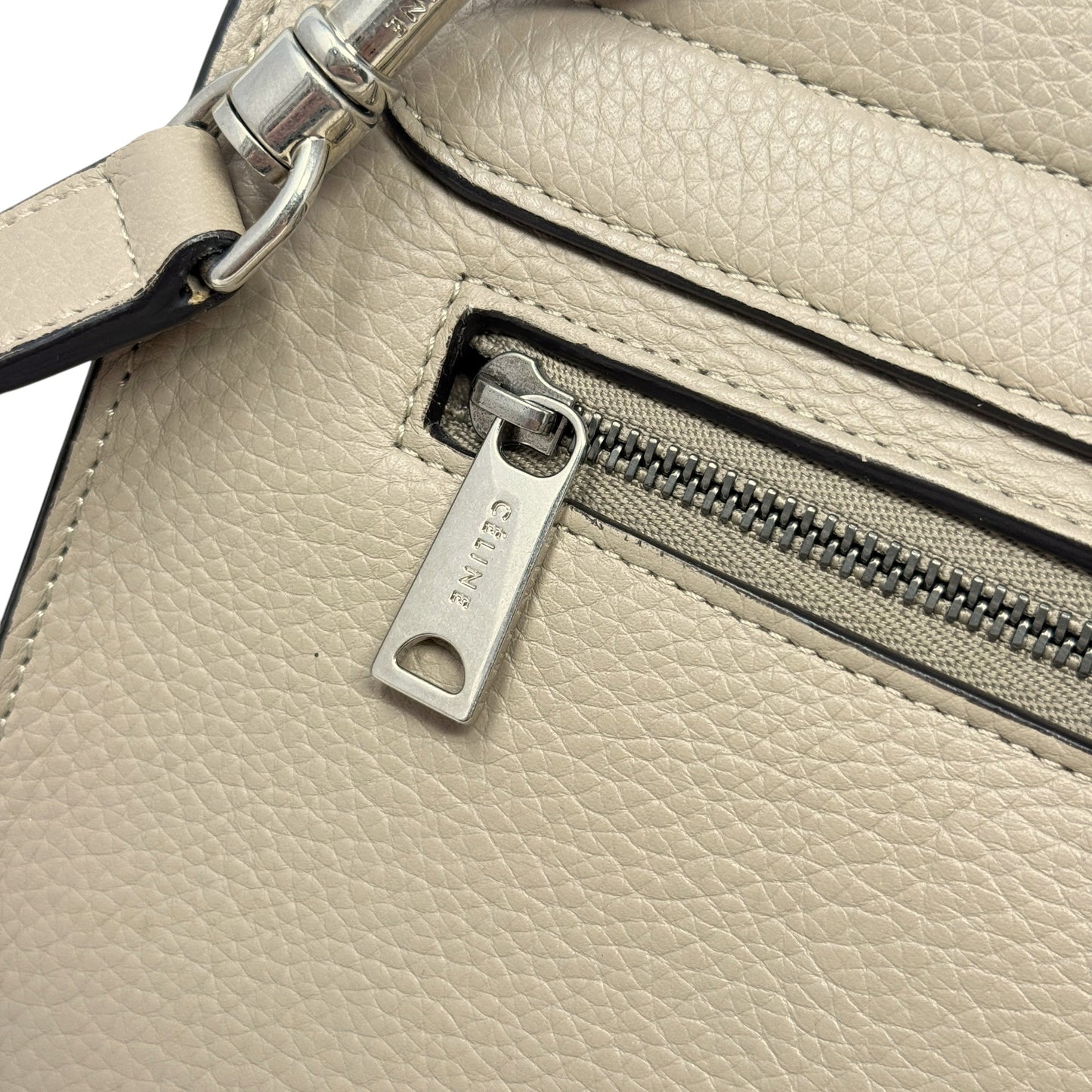 Drummed Calfskin Suede Medium Trapeze Souris Tote Luxury Designer By Celine, Size: Medium