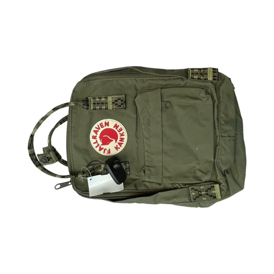Backpack By Cmc In Green, Size:Medium