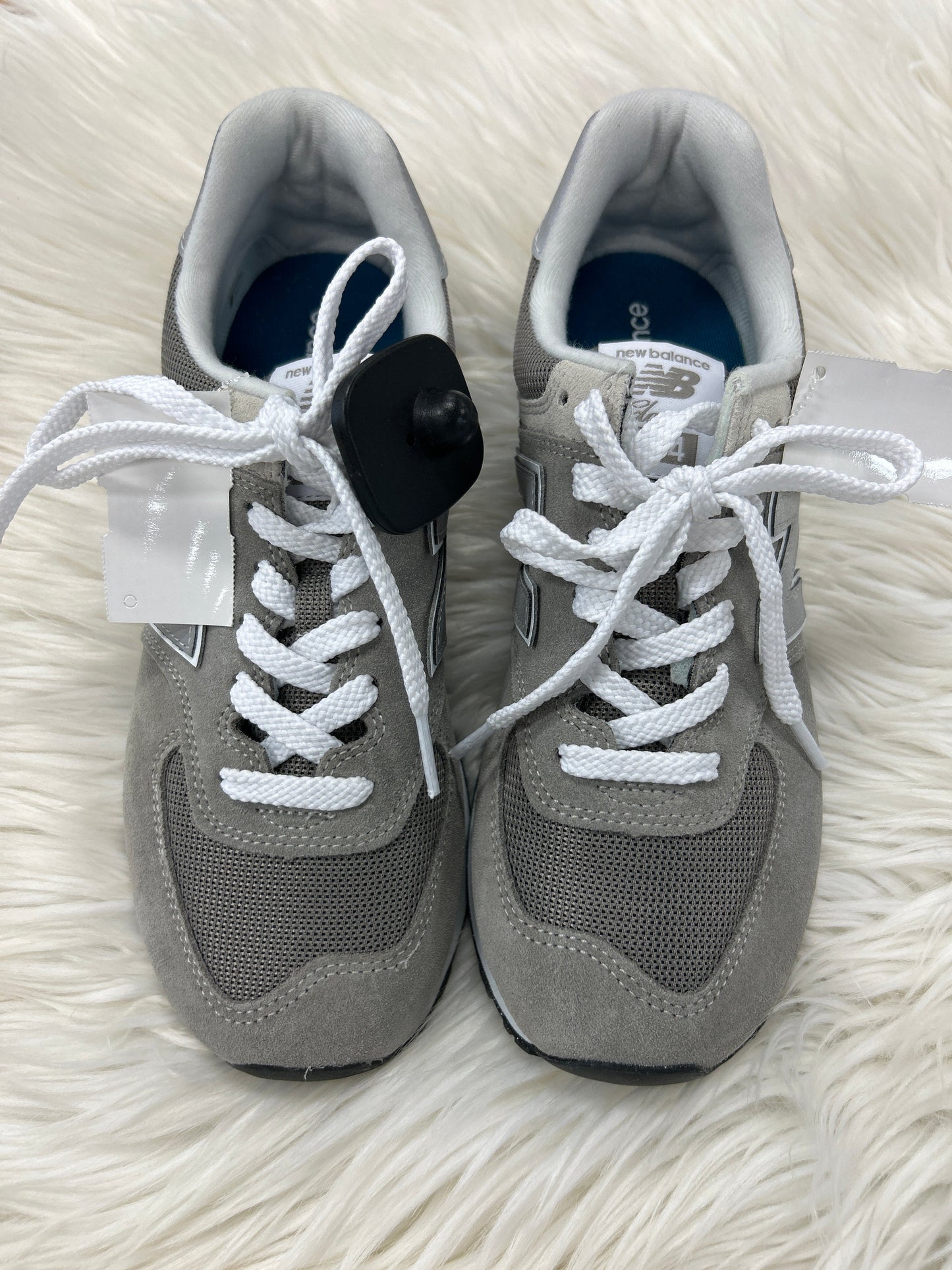 Shoes Athletic By New Balance In Grey, Size:8.5