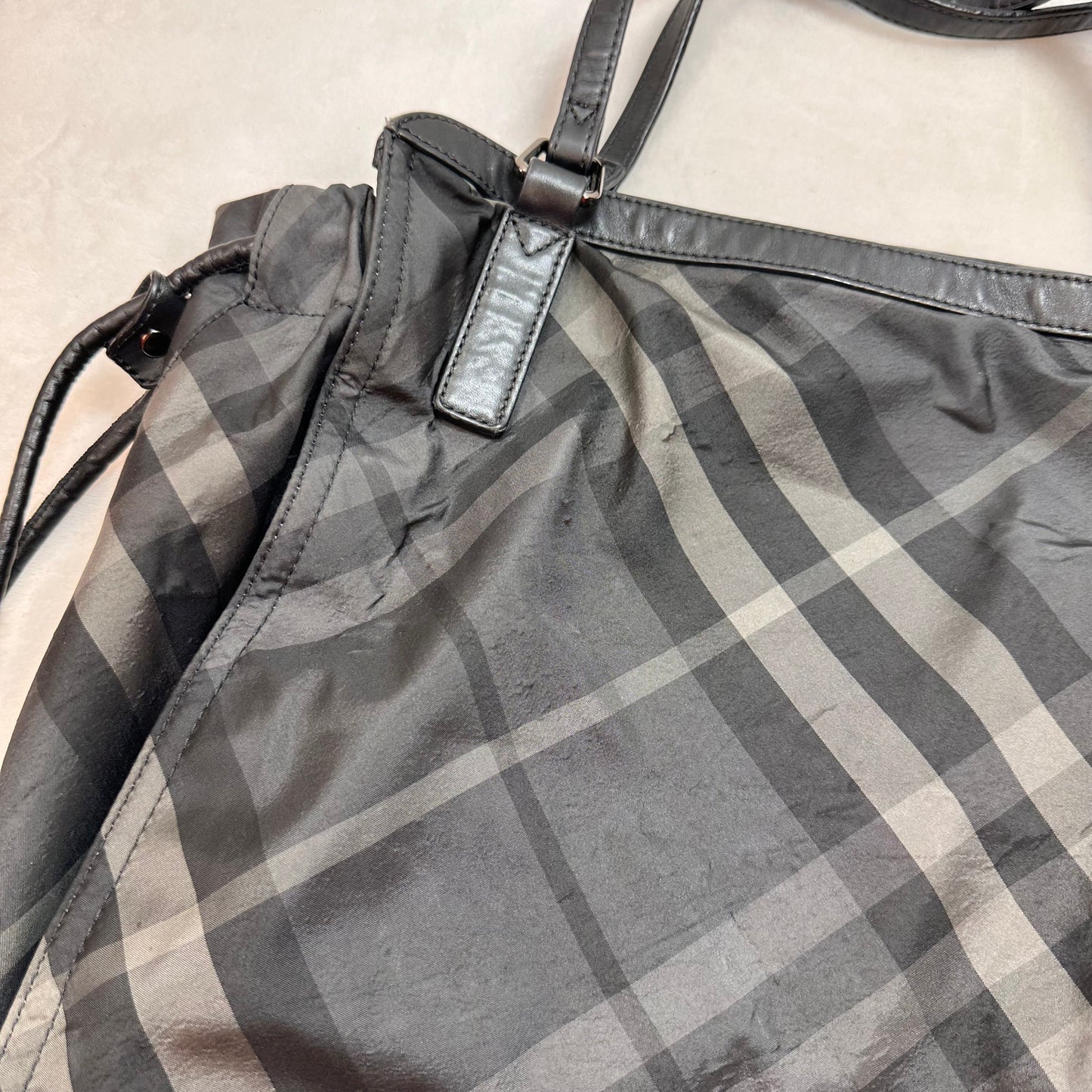 Tote Luxury Designer By Burberry, Size: Medium