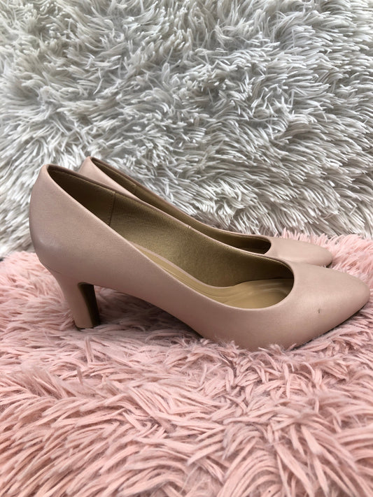Pink Shoes Heels Stiletto Clothes Mentor, Size 8.5