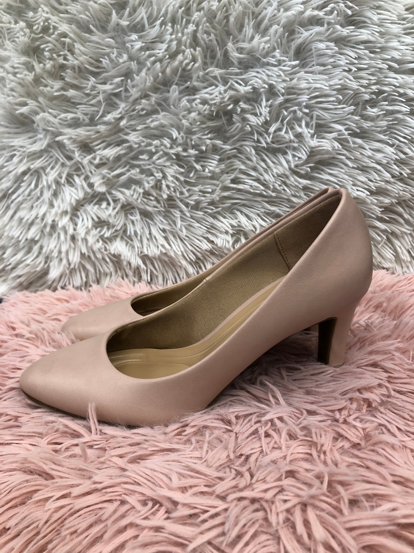 Pink Shoes Heels Stiletto Clothes Mentor, Size 8.5