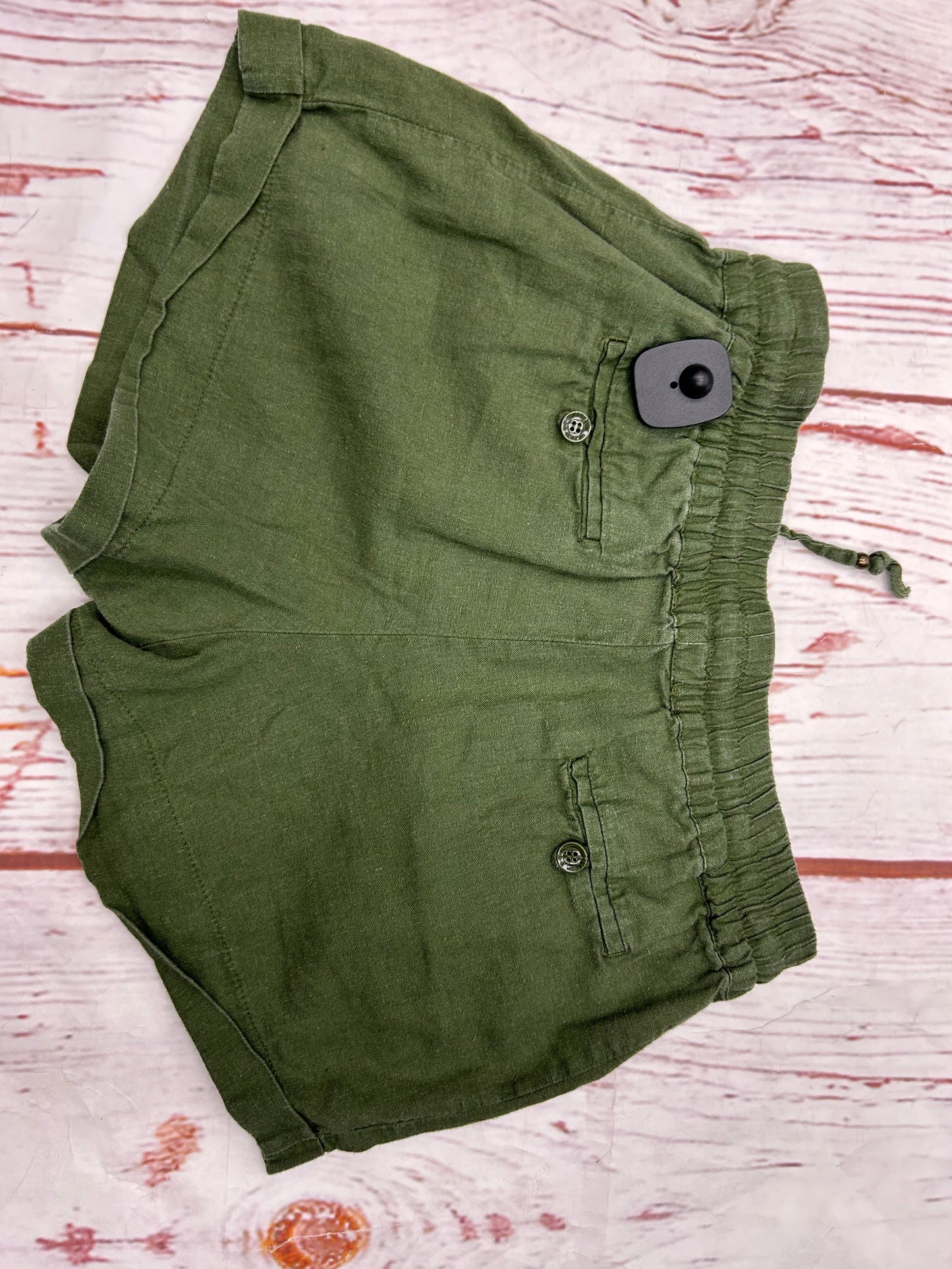 Shorts By Love Tree In Green, Size: L