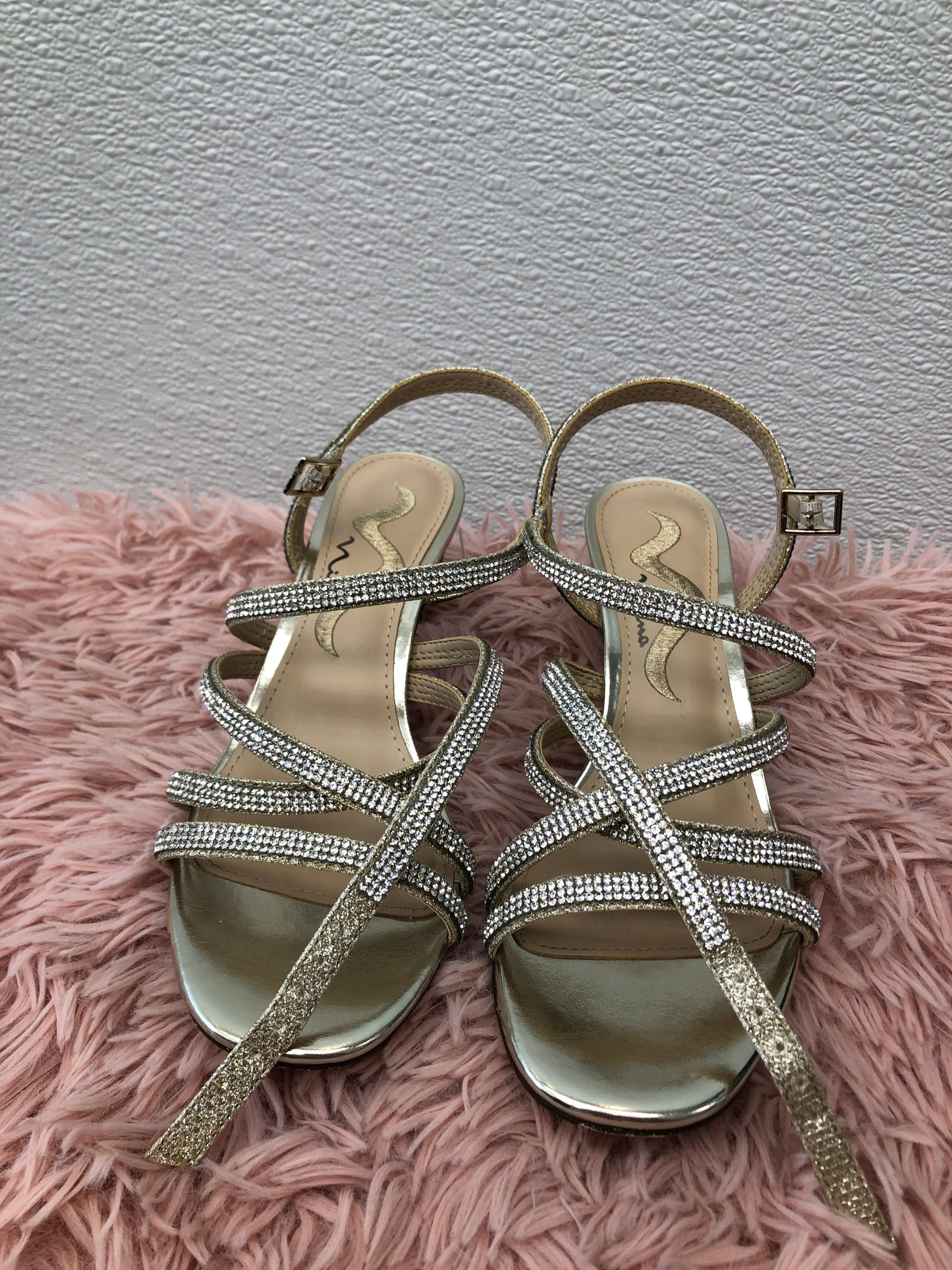 Gold Shoes Heels Stiletto Nina, Size 6