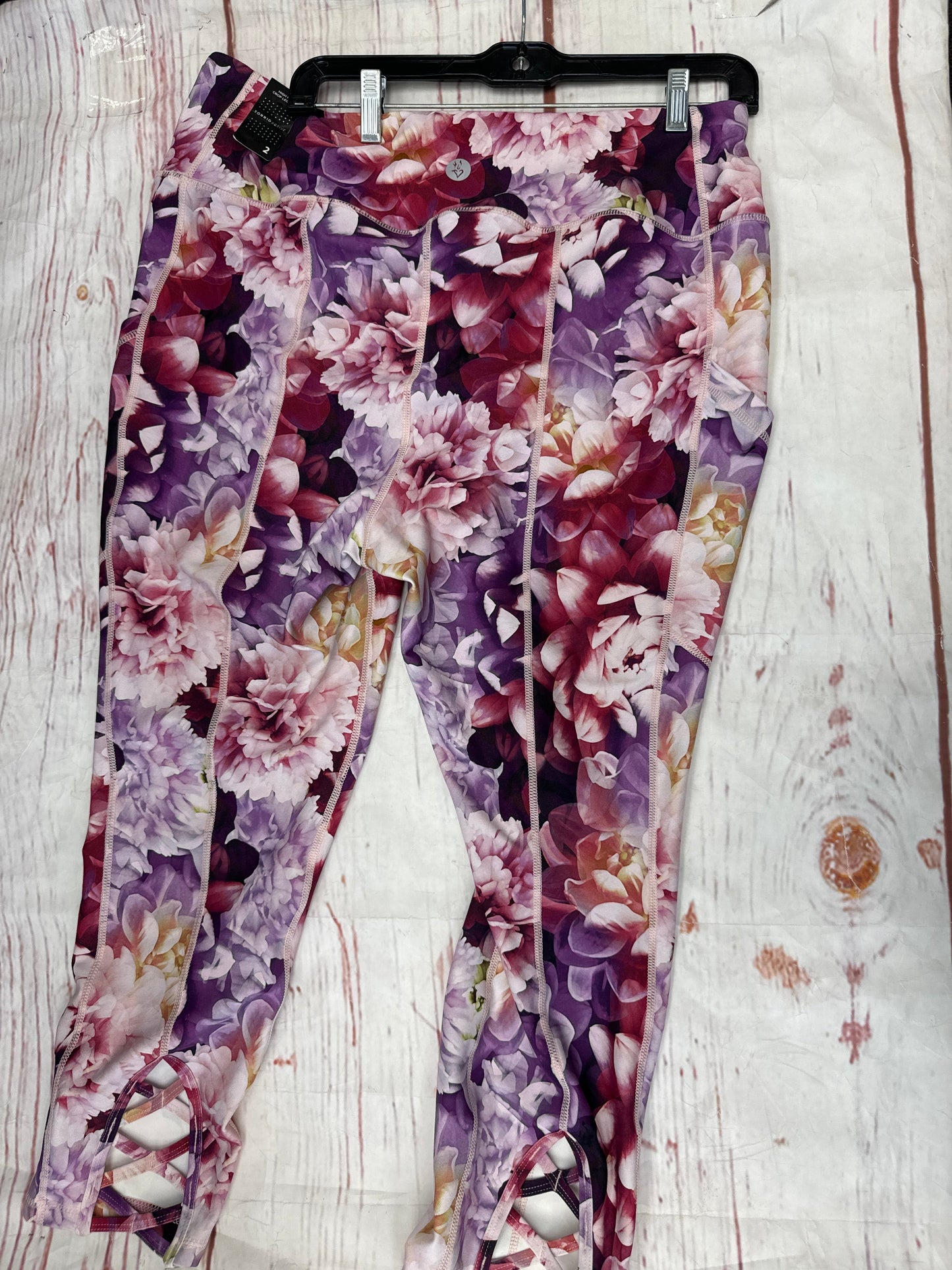 Athletic Capris By Torrid In Floral, Size: 2