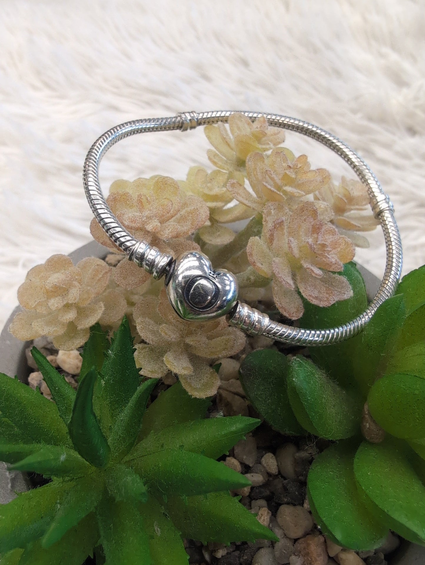 Bracelet Charm By Pandora