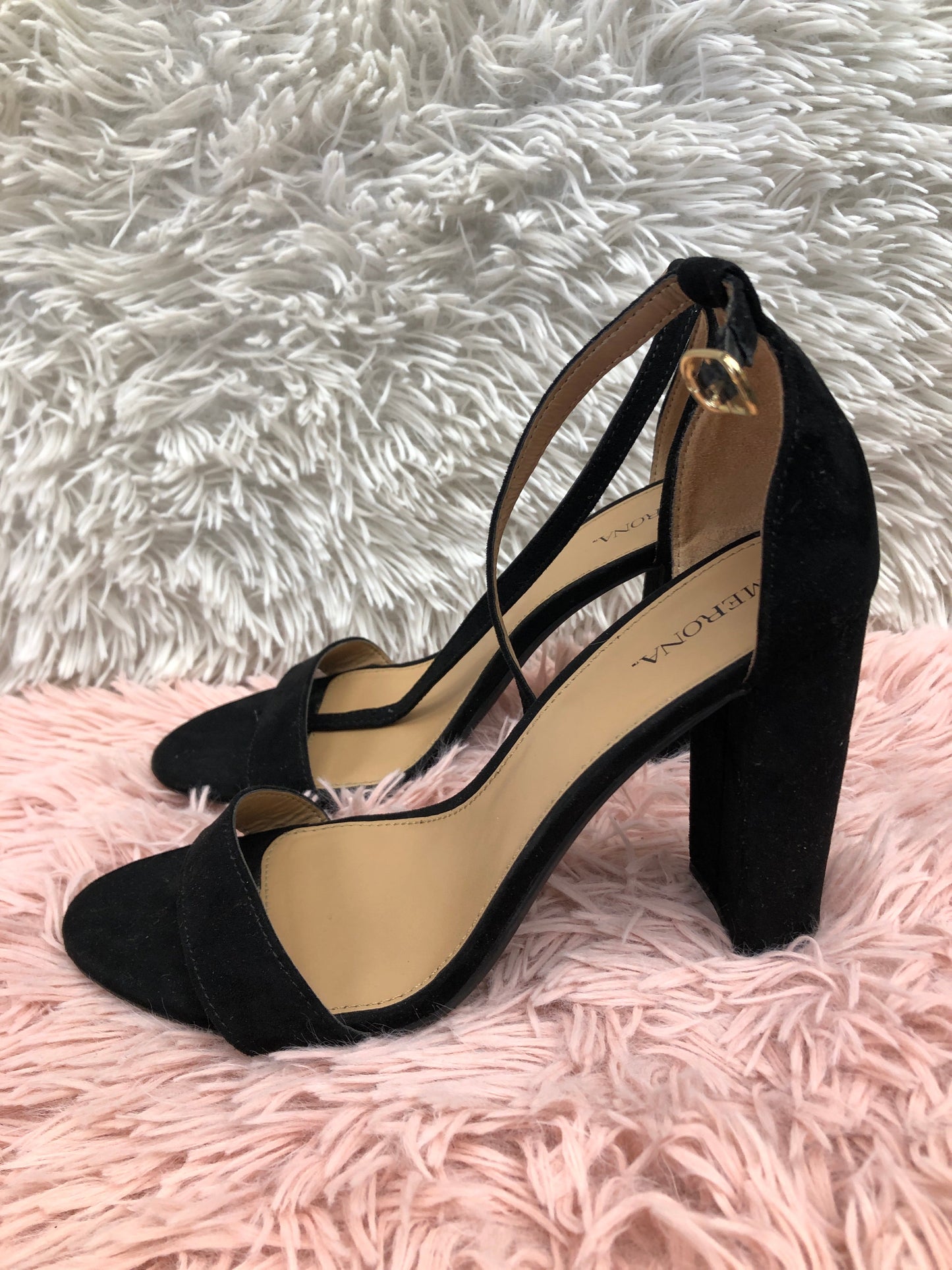 Black Sandals Heels Block Merona, Size 8.5