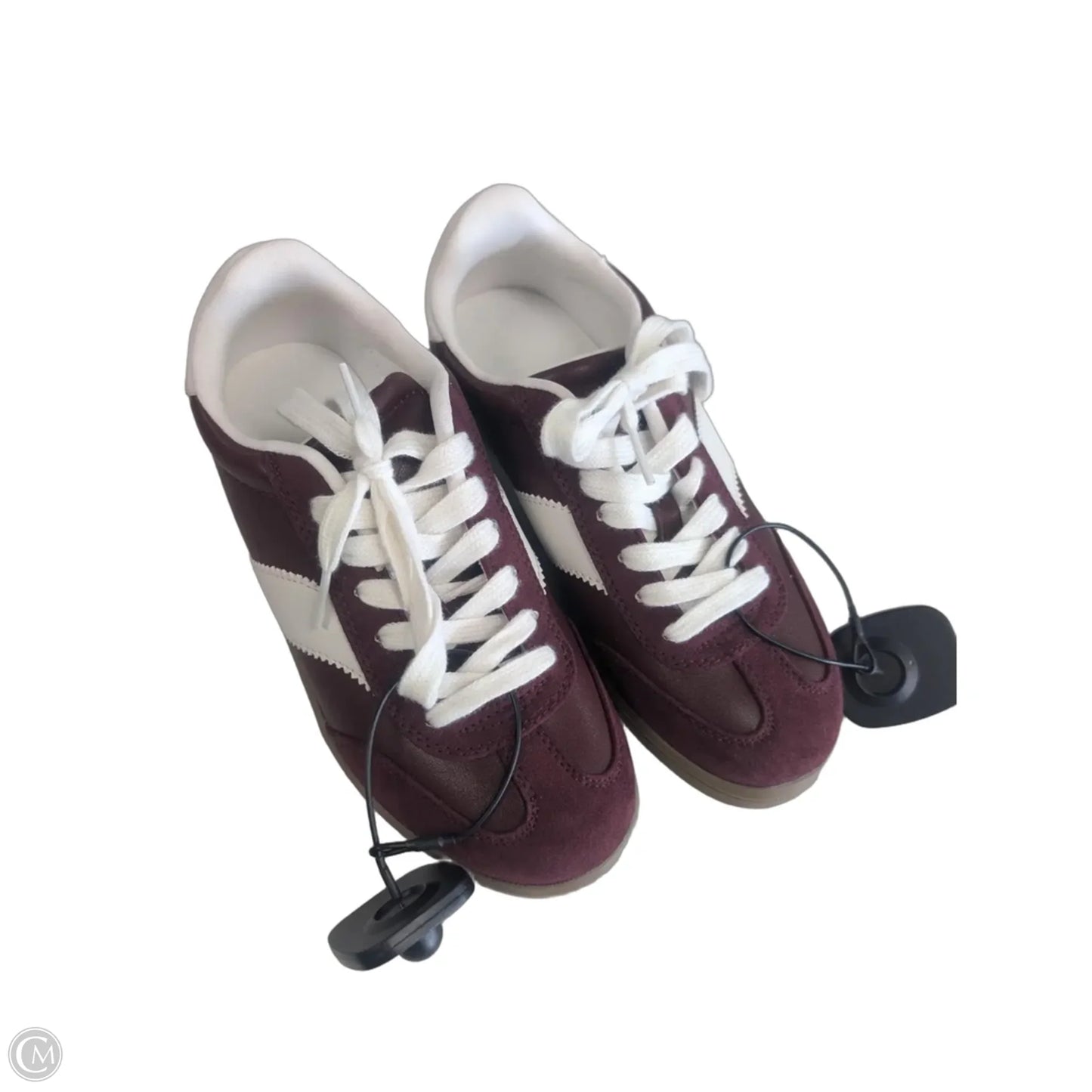 Shoes Sneakers By Universal Thread In Maroon, Size: 6