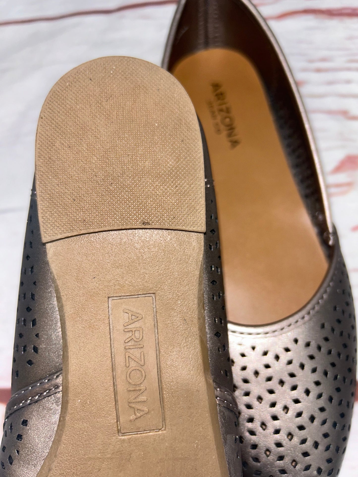 Shoes Flats Boat By Arizona  Size: 6.5