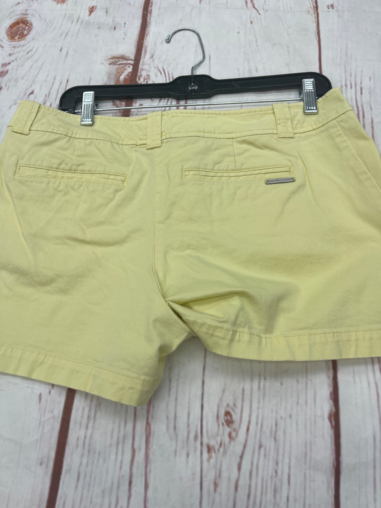 Yellow Shorts New York And Co, Size 8