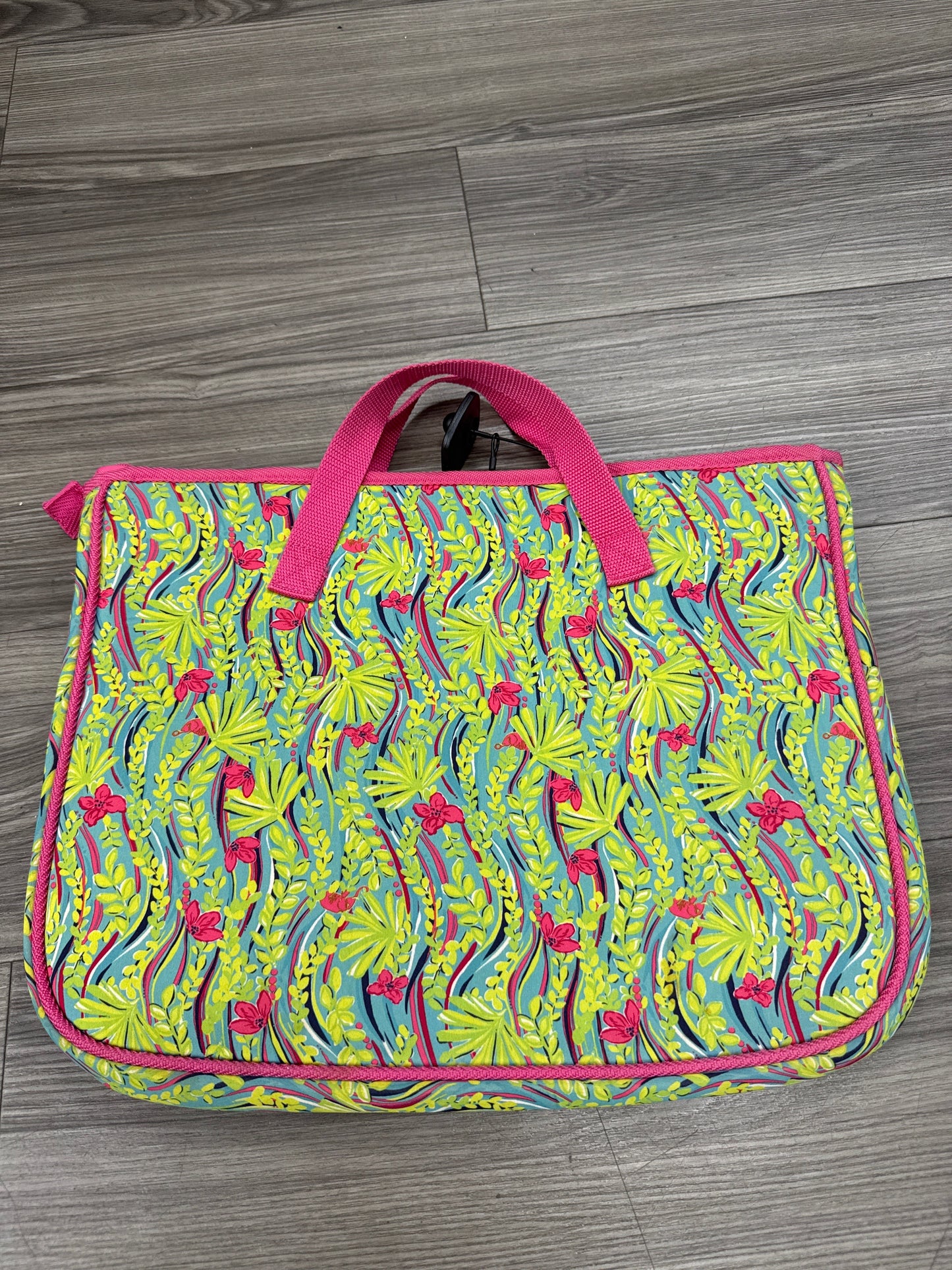 Laptop Bag By Lilly Pulitzer, Size: Large