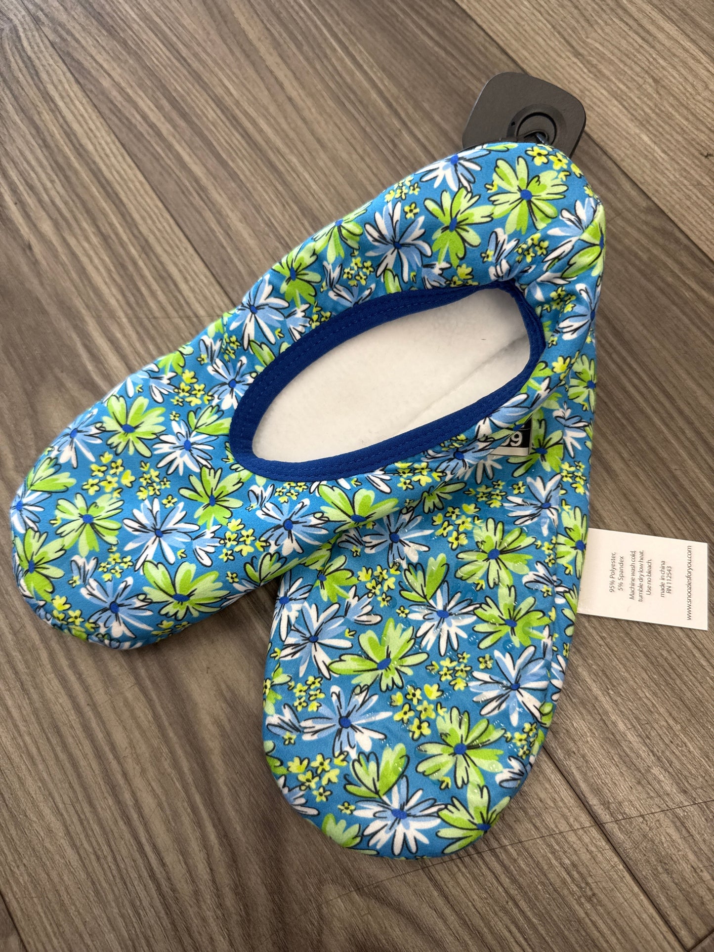 Slippers By Clothes Mentor In Blue Green, Size: 9.5