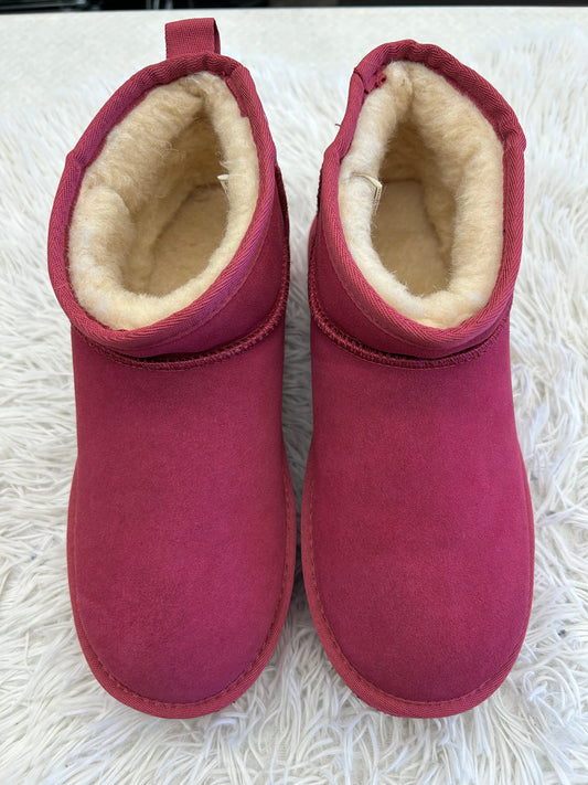 Boots Ankle Flats By Bearpaw In Fuschia, Size: 10