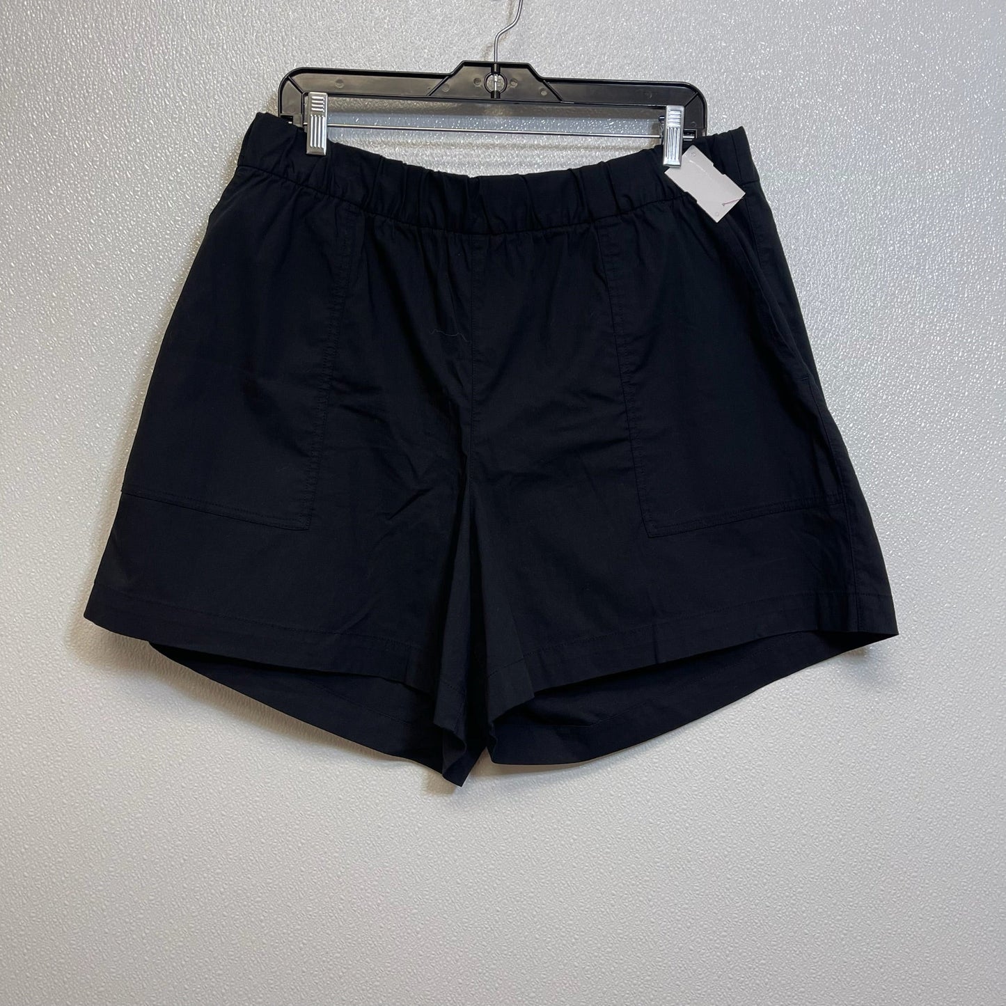 Shorts By Gap In Black, Size: Xl