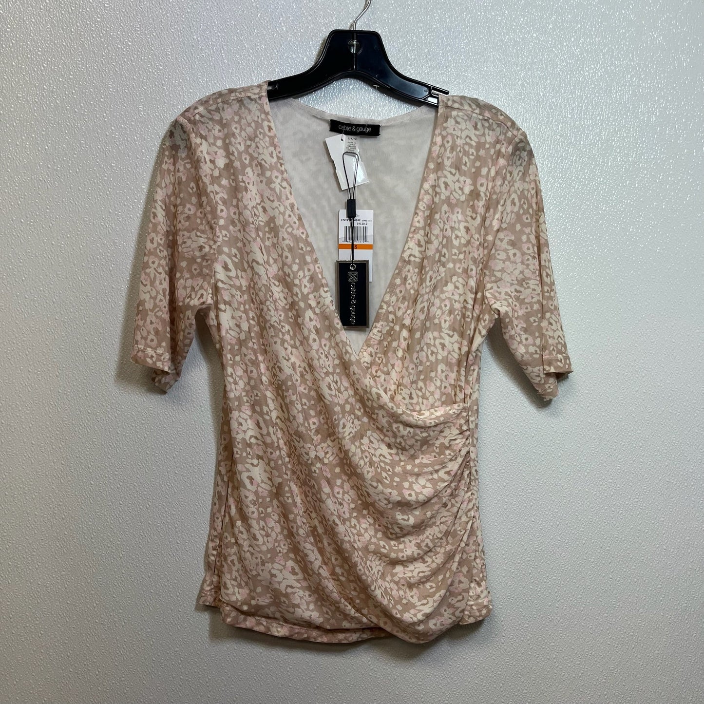 Top Short Sleeve By Cable And Gauge In Leopard Print, Size: S