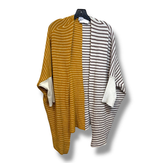 Cardigan By Cozy In Striped Pattern, Size: 1x