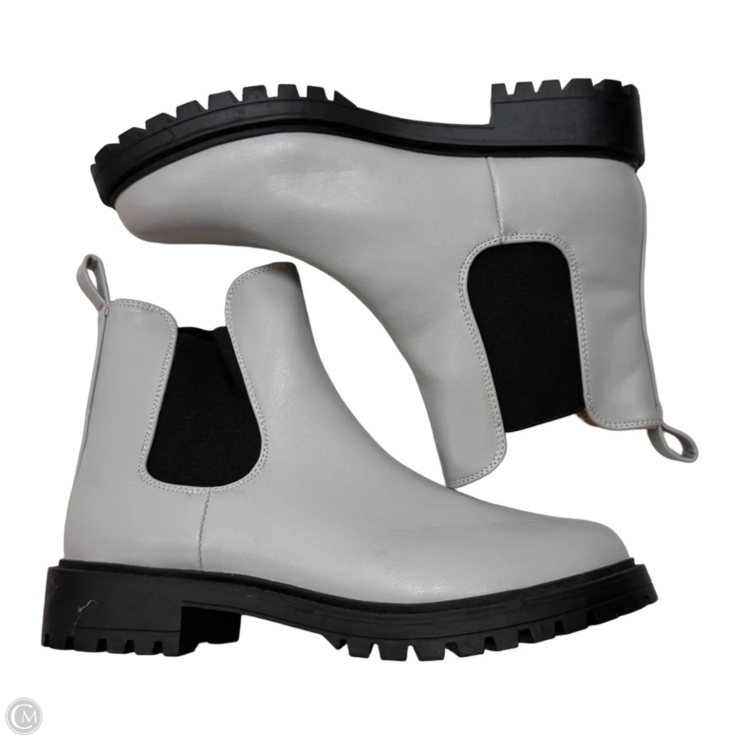 Boots Ankle Flats By Clothes Mentor In Grey, Size: 9