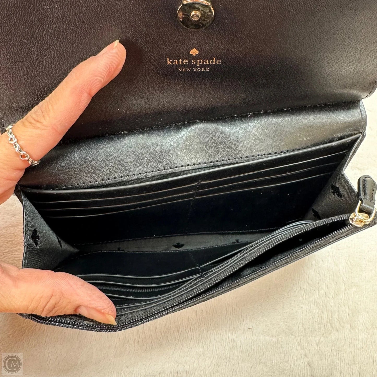 Wristlet Designer By Kate Spade, Size: Medium