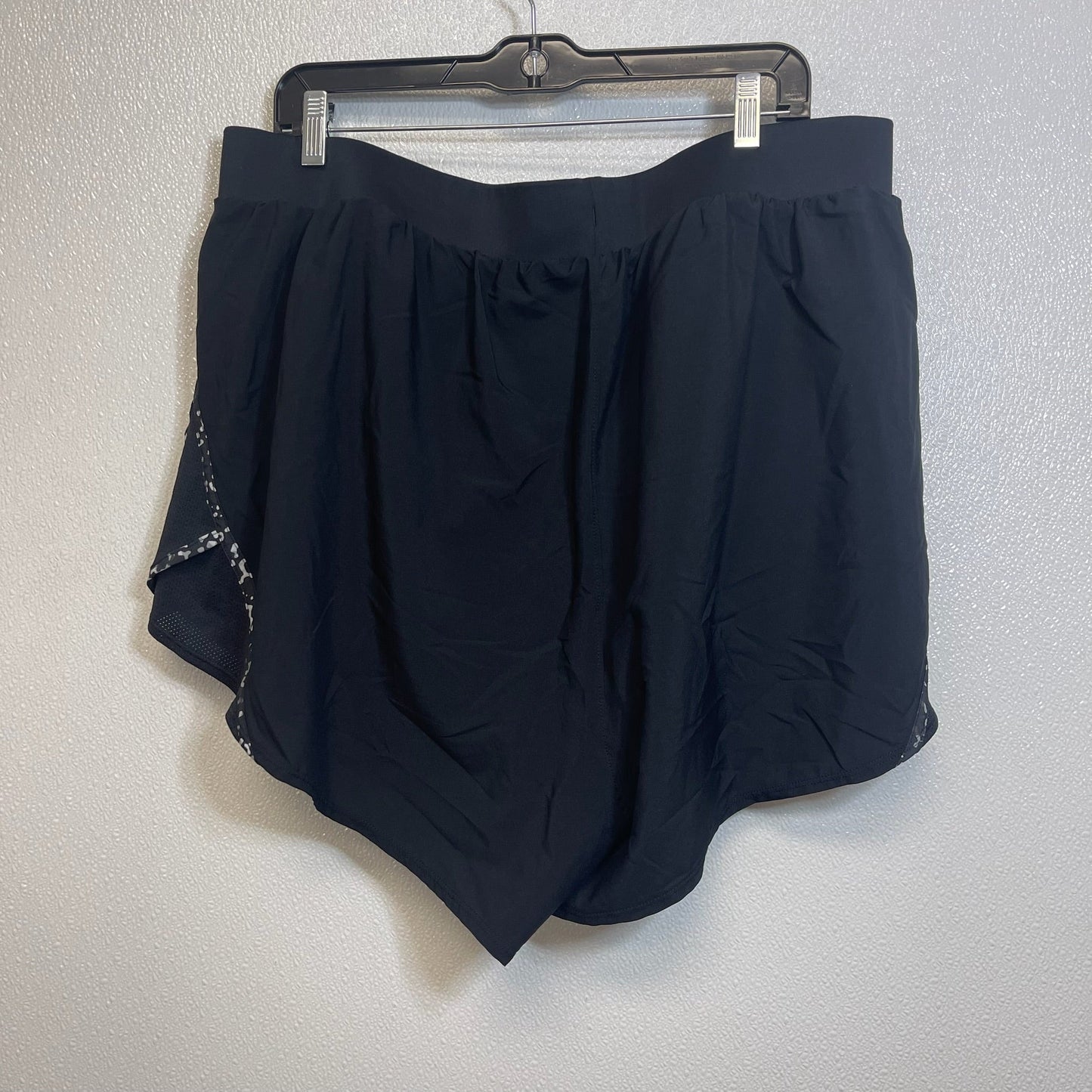 Athletic Shorts By Under Armour In Black, Size: 2x