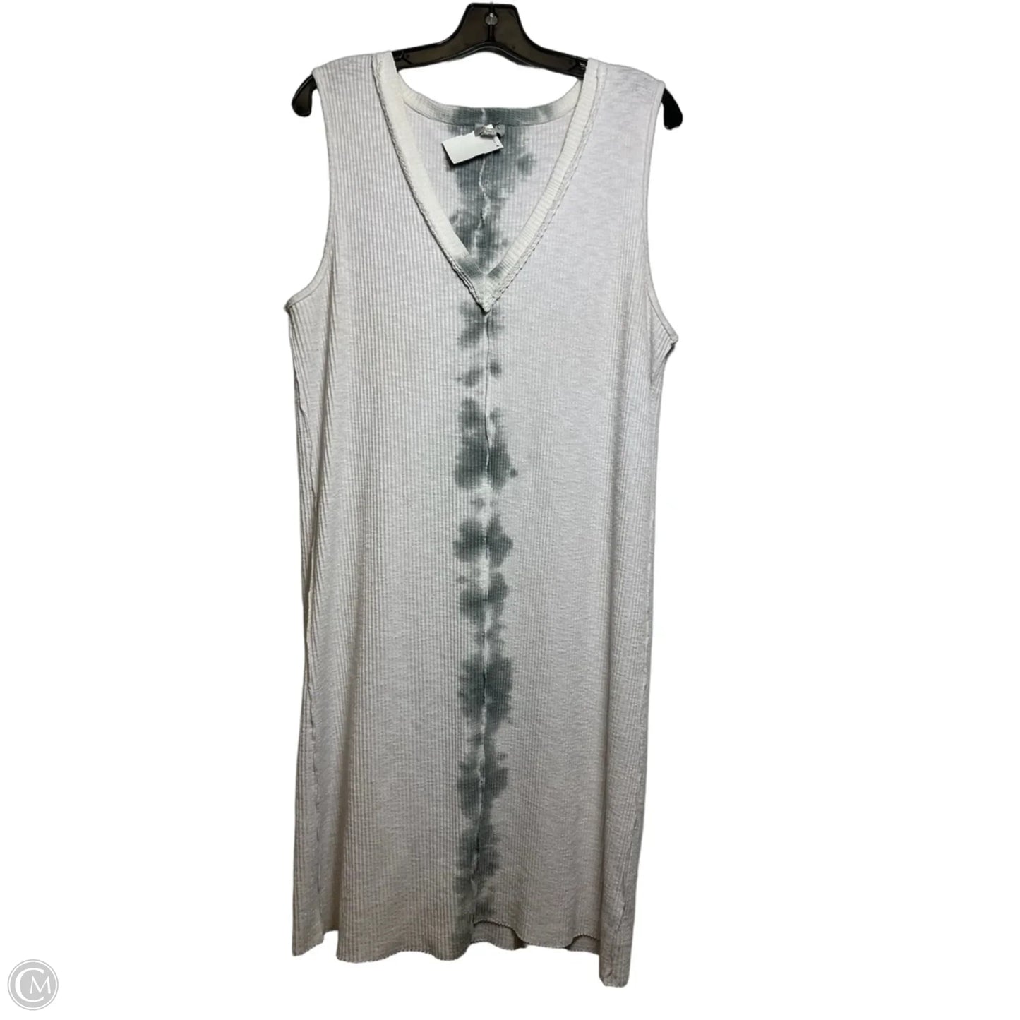 Dress Casual Short By Pol In White, Size: L