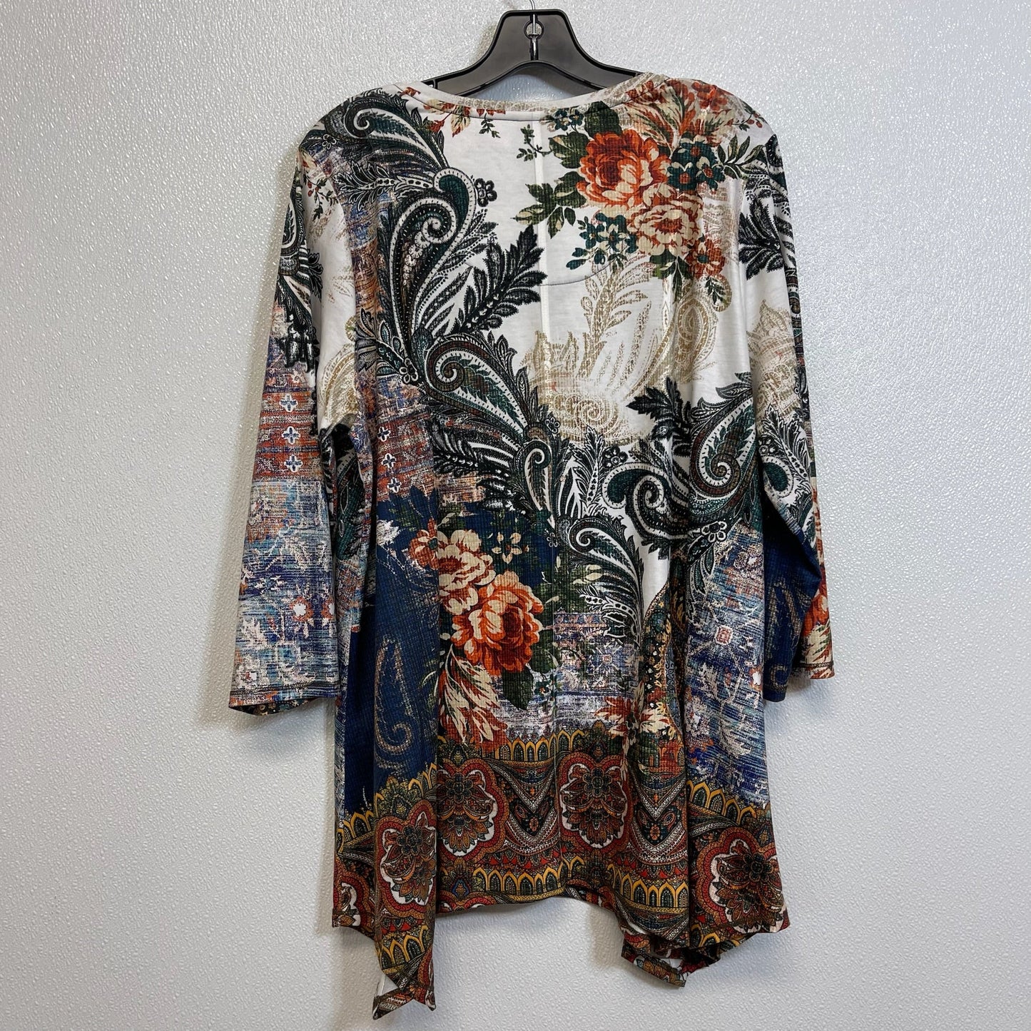 Top Long Sleeve By Chicos O In Multi-colored, Size: L