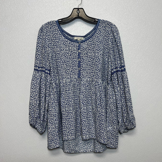 Top Long Sleeve By Max Studio In Blue White, Size: S