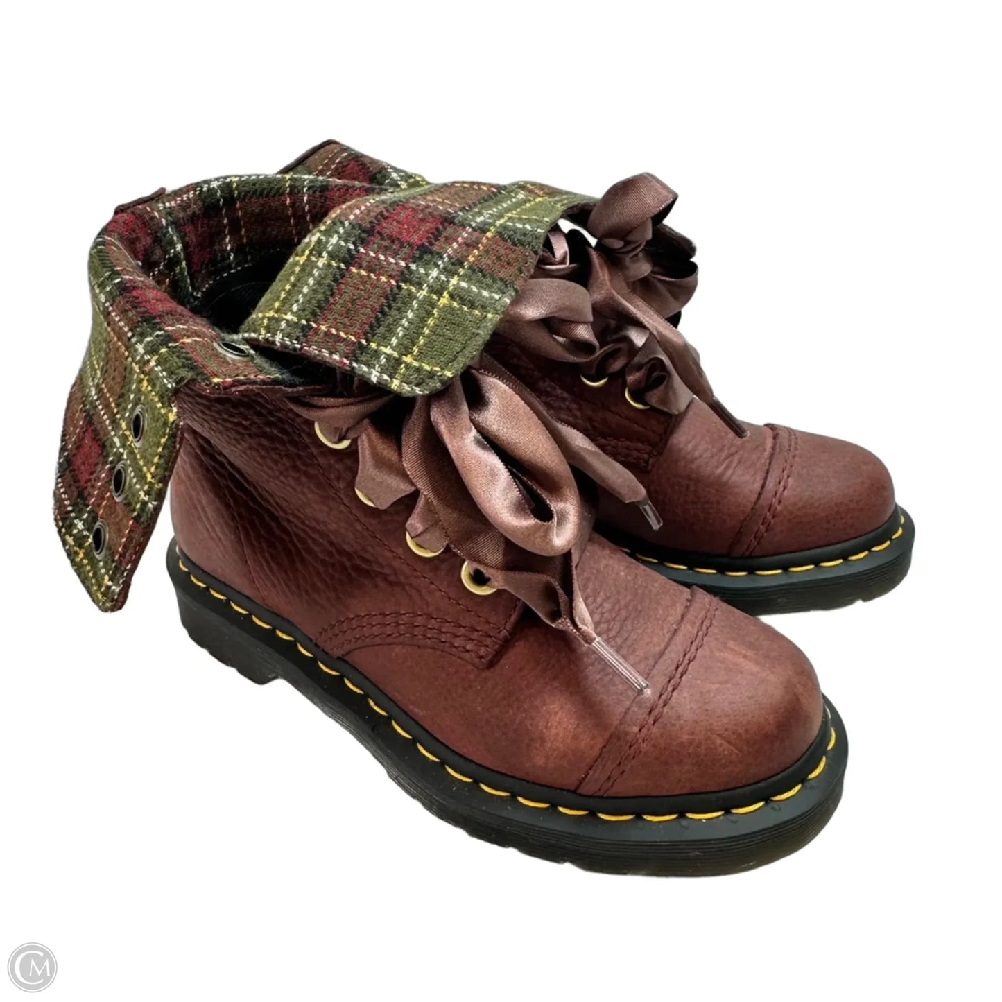 Boots Ankle Flats By Dr Martens In Red, Size: 6