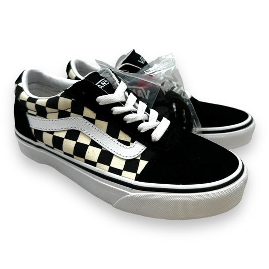 Shoes Sneakers By Vans, Size: 5